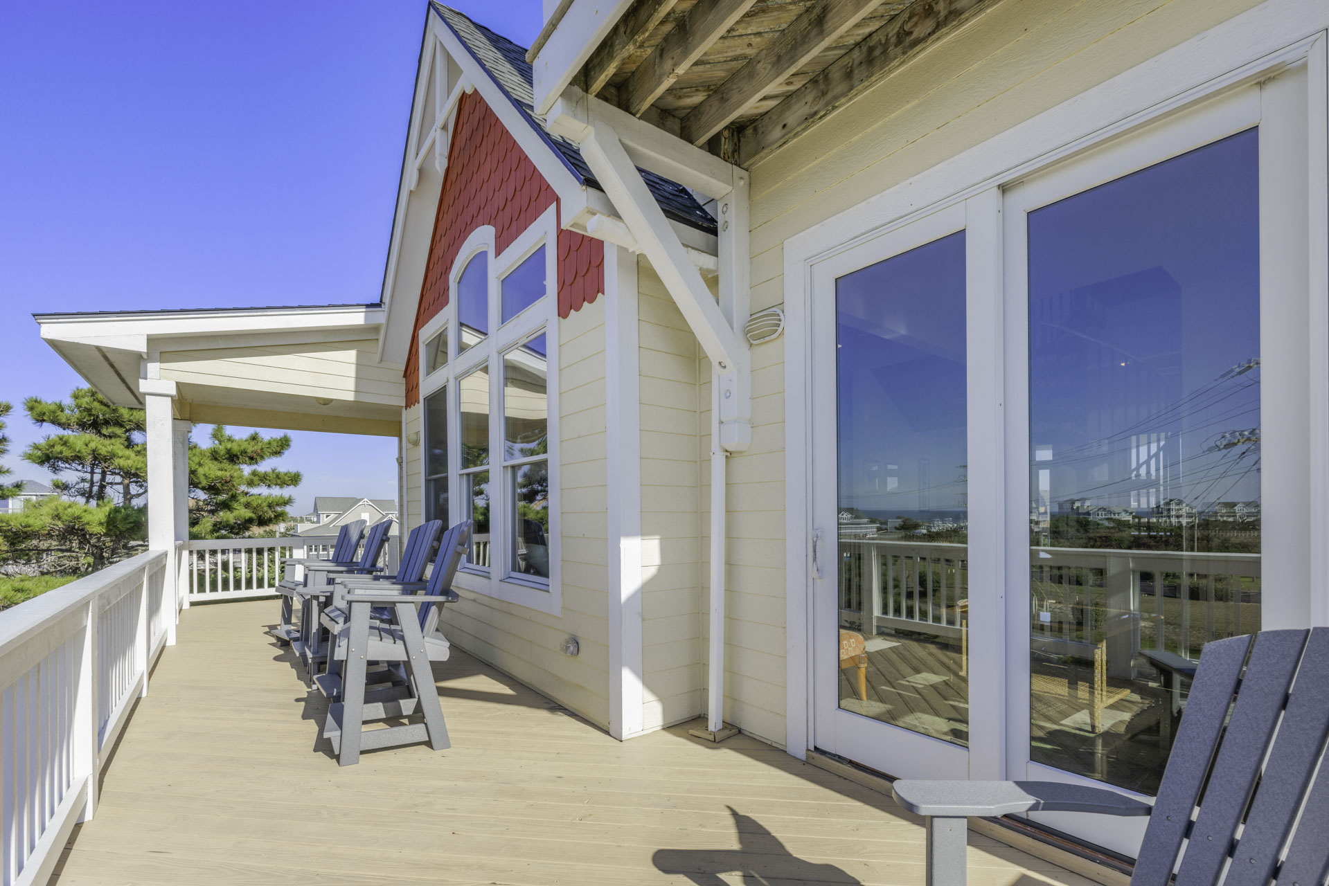 Surf Or Sound Realty 528 Hatteras Seaduction Deck 1