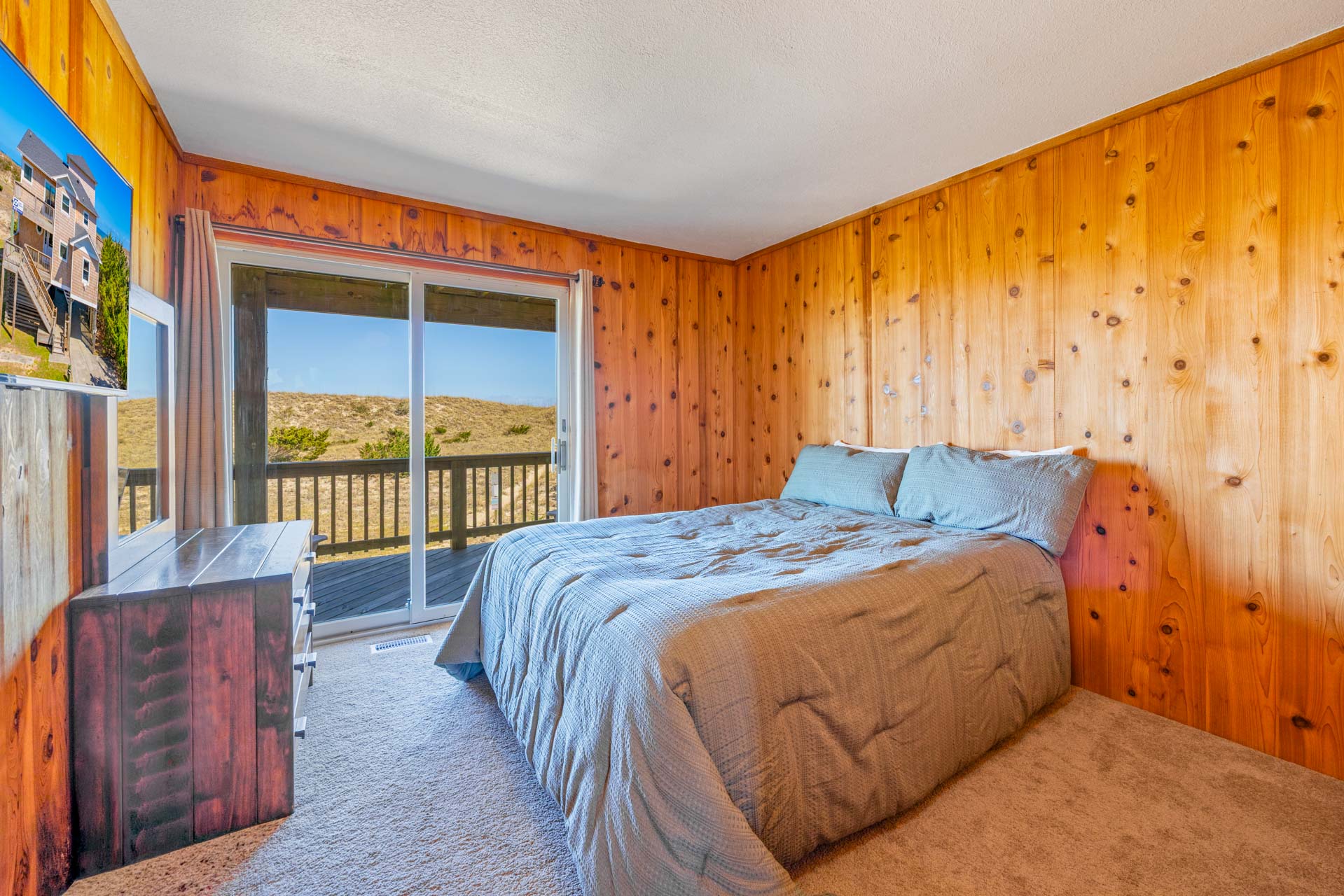 Surf Or Sound Realty 1066 Waves Goodbye Bedroom 3 1