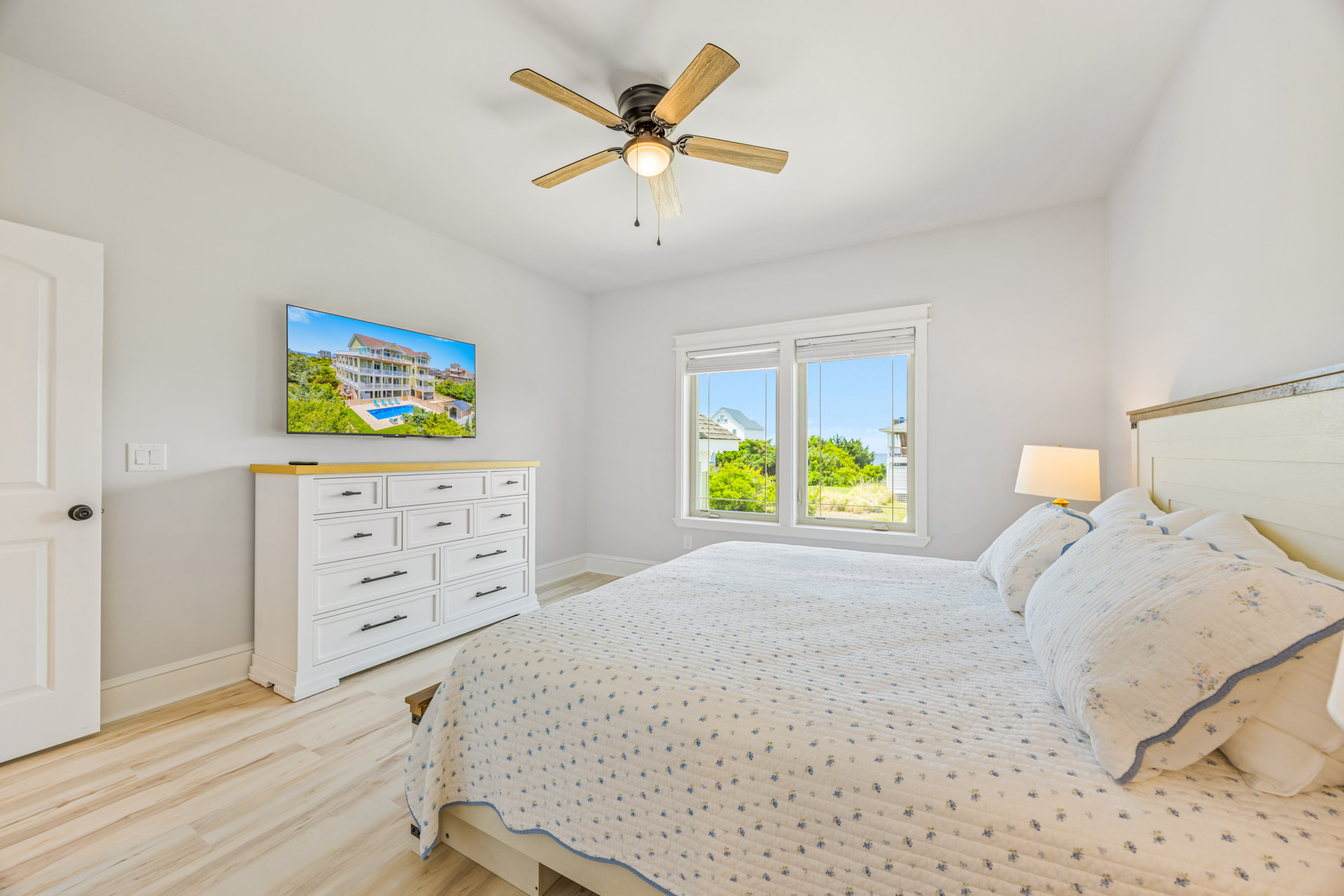 Surf Or Sound Realty 1238 Costa Del Mar Bedroom 8 2