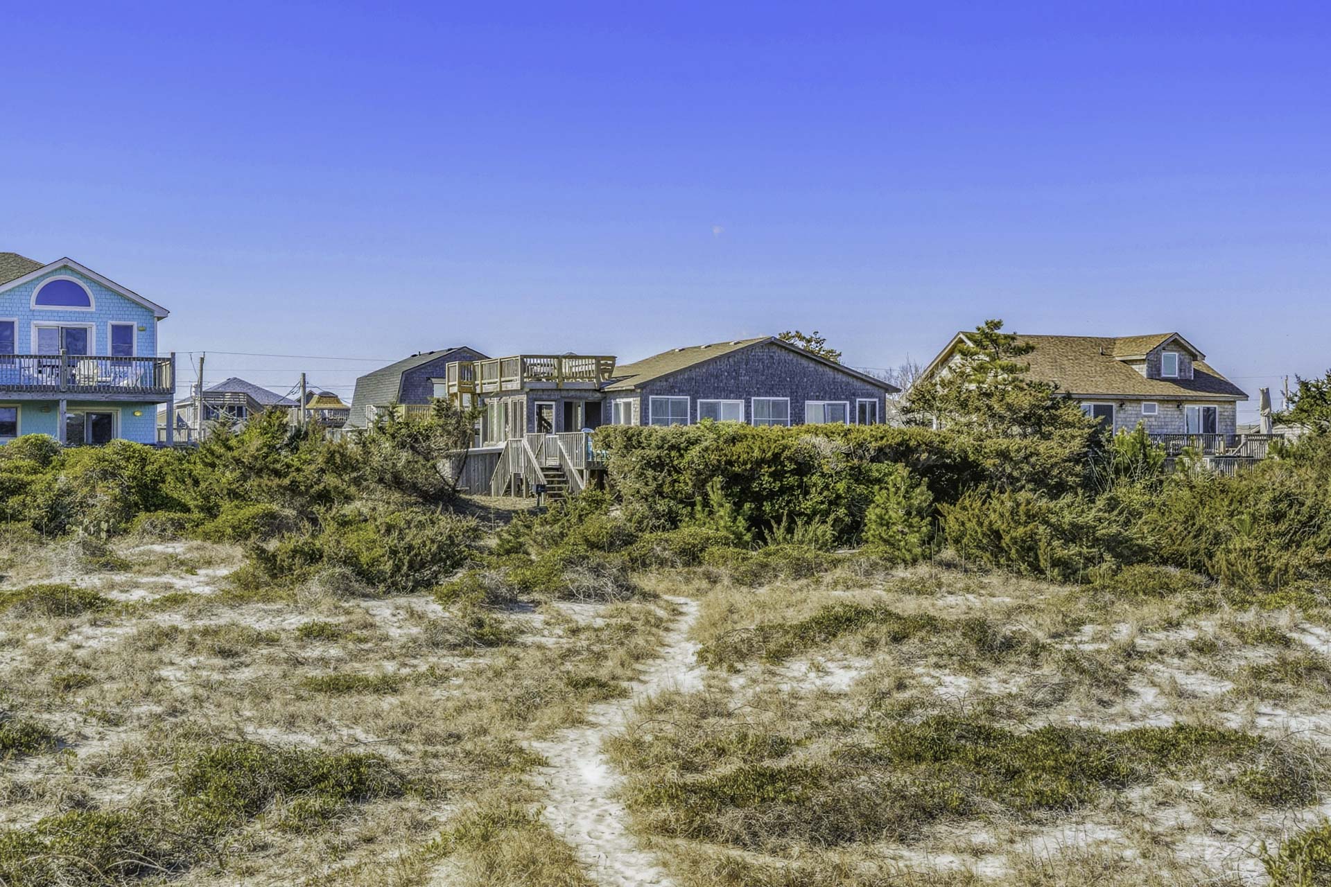 Surf Or Sound Realty 15 Driftwood Exterior 1