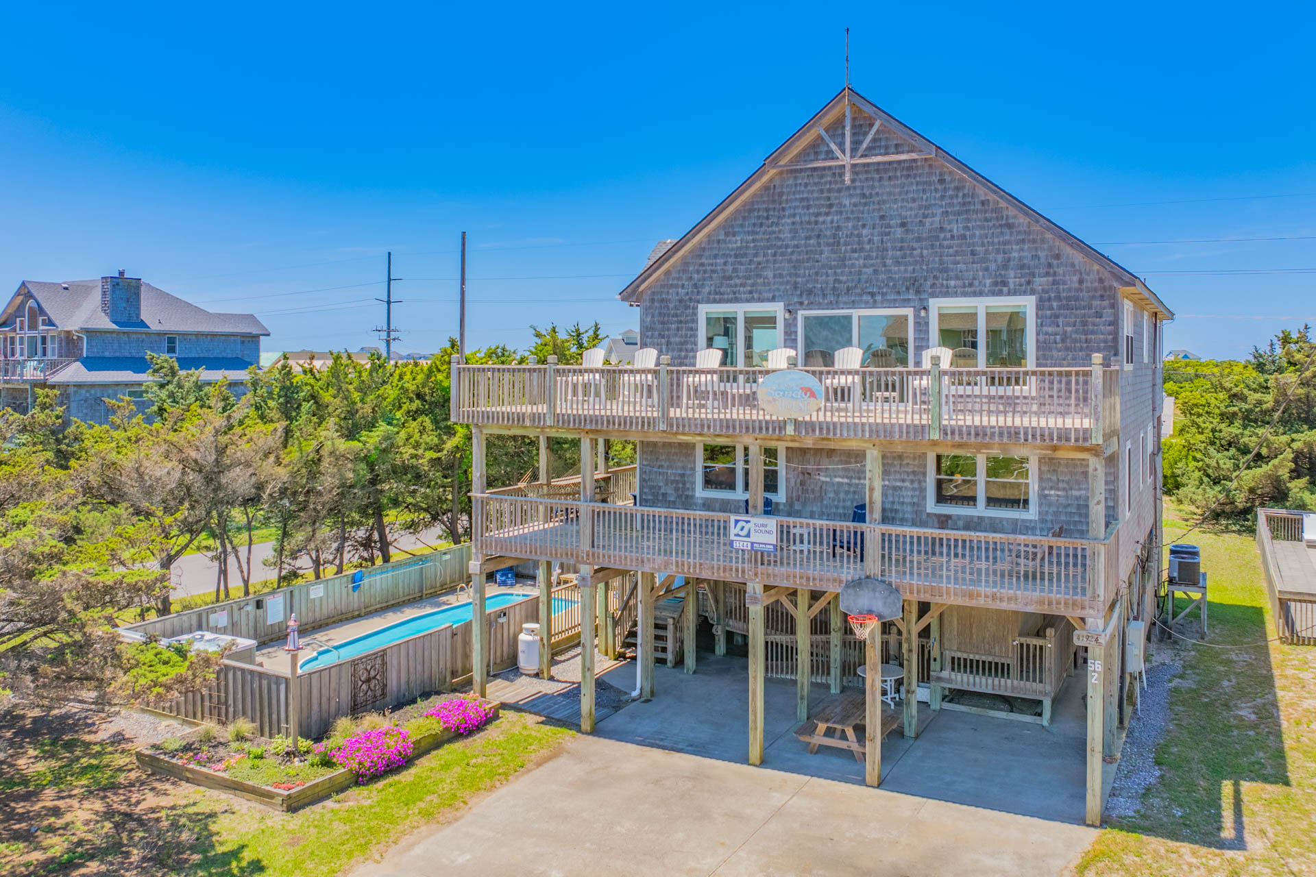 The Sandy House - #1144