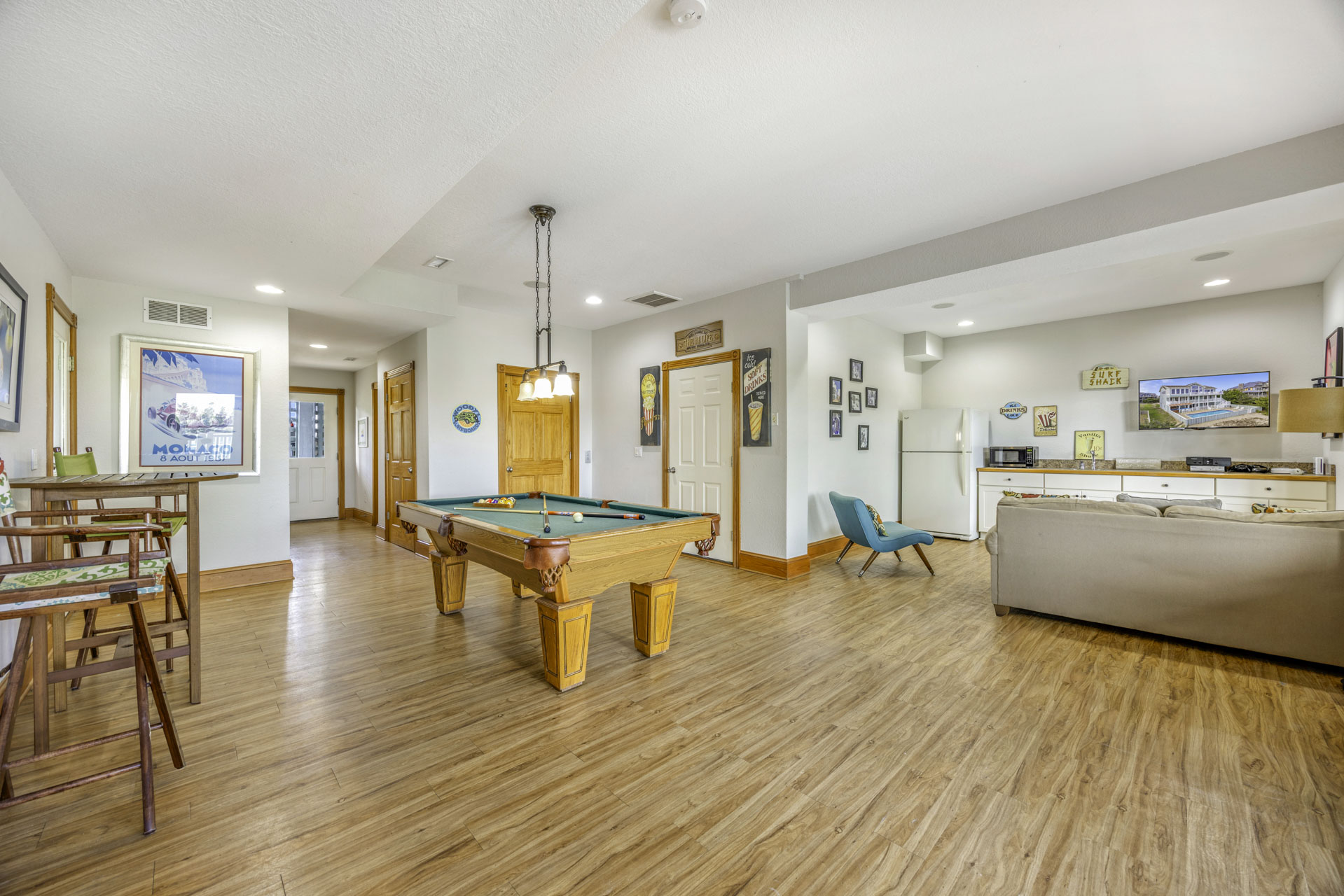 Surf Or Sound Realty 829 The HI Life Game Room 2