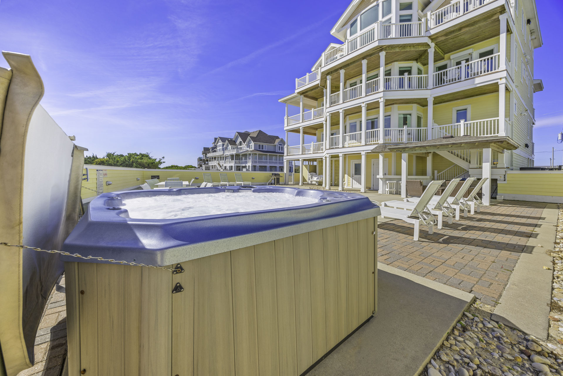 Surf Or Sound Realty 803 Chicken By The Sea Hot Tub 1