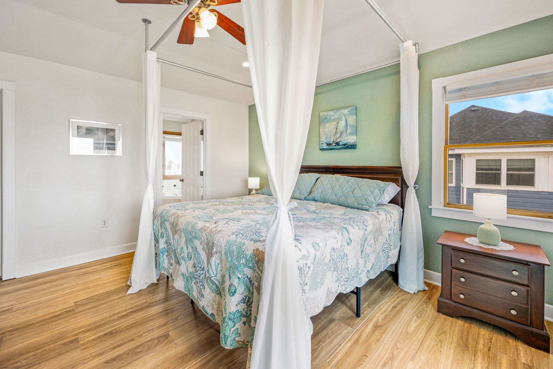 Surf Or Sound Realty 180 Perfect Peace Bedroom 1 2