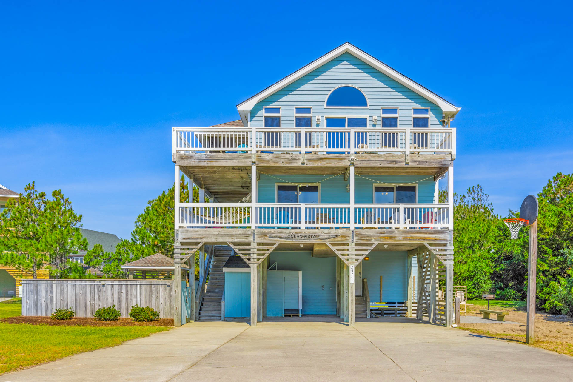 Surf Or Sound Realty 96 Ocean Vista Exterior 1