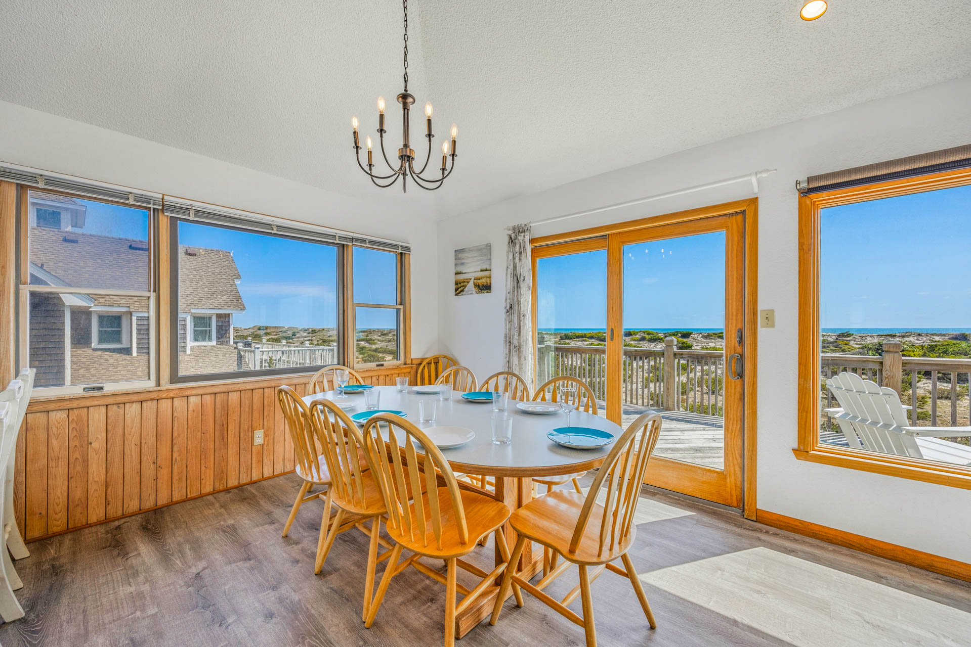 Surf Or Sound Realty 401 Keep Dreamin Dining Area 1