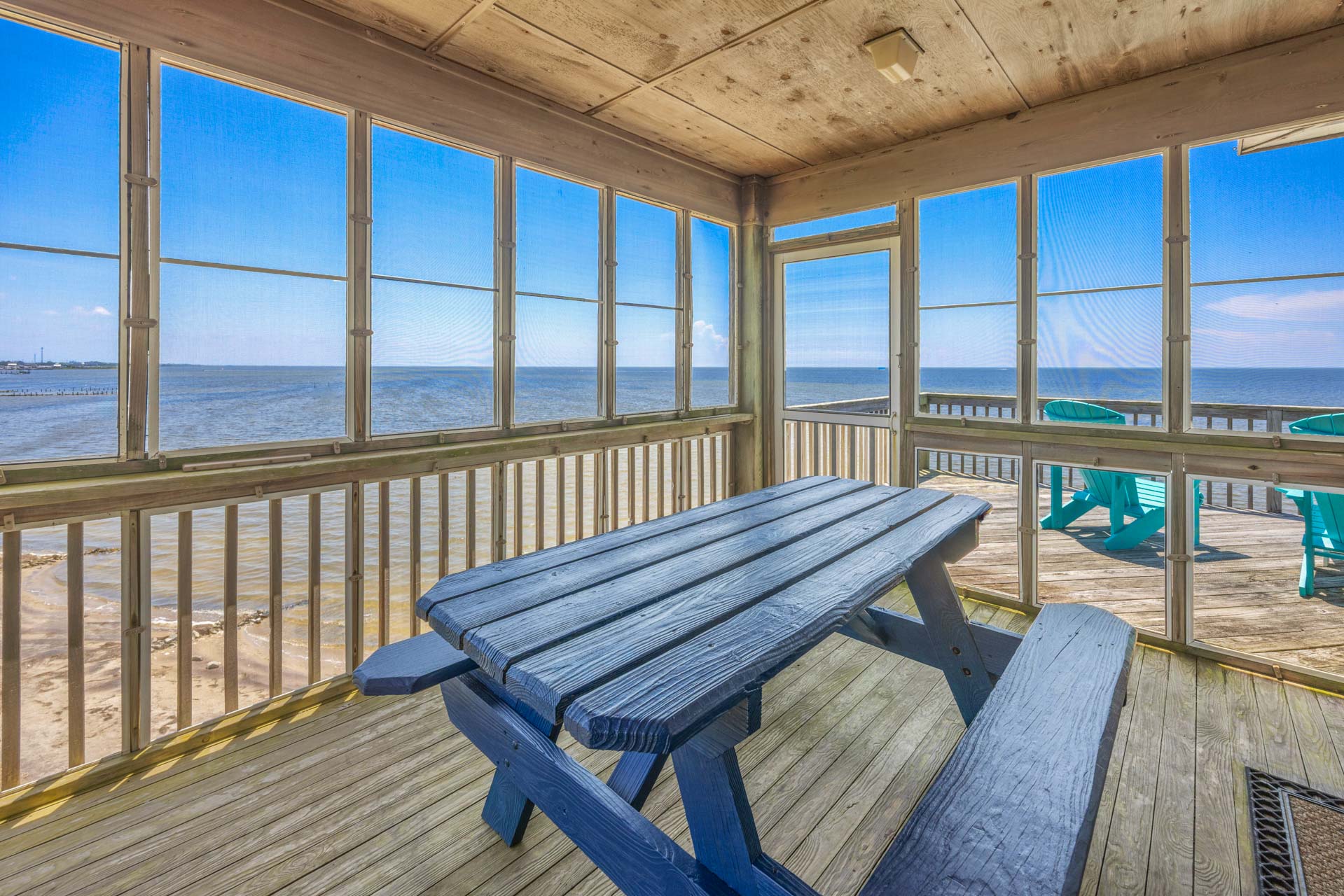 Surf Or Sound Realty 165 Aeolus Screened Porch