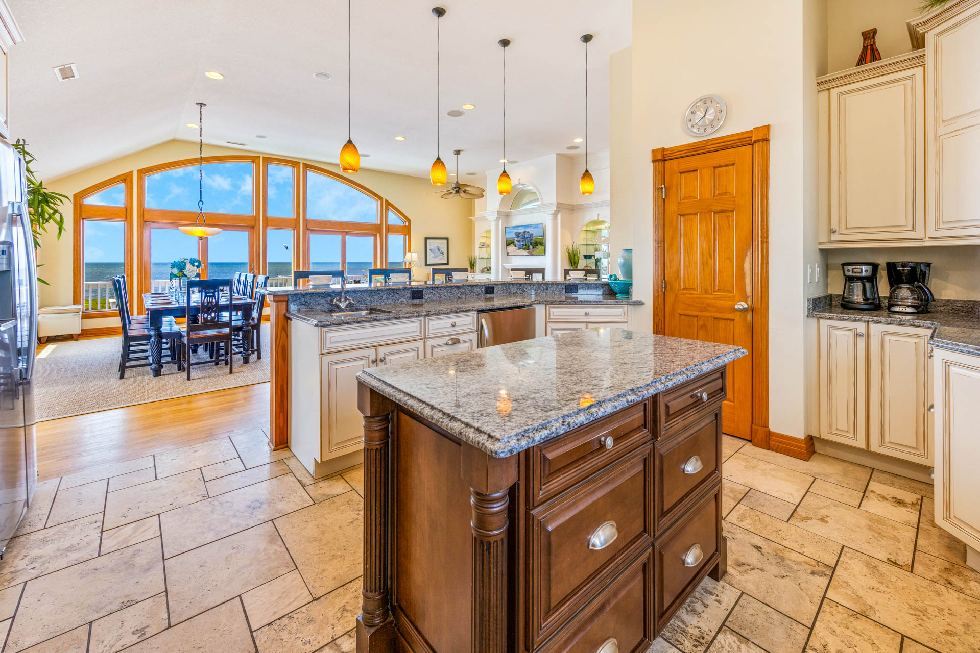 Surf Or Sound Realty 1029 Sunset Serenade Kitchen 6