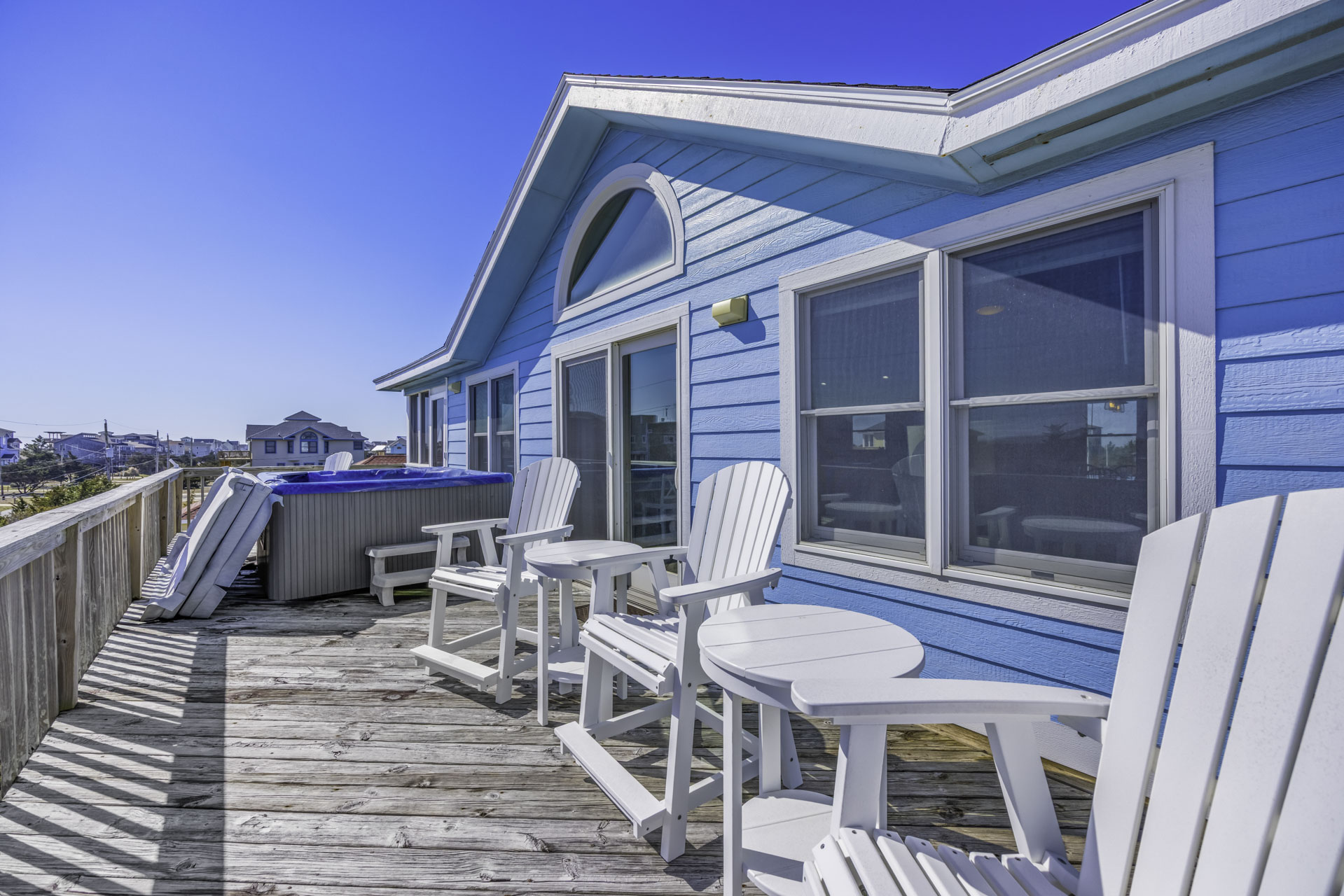 Surf Or Sound Realty 1245 Blue Wahoo Deck