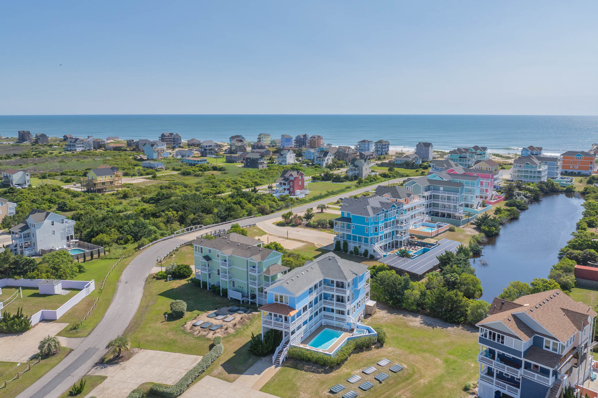 Tropical Paradise - #595 | Surf or Sound