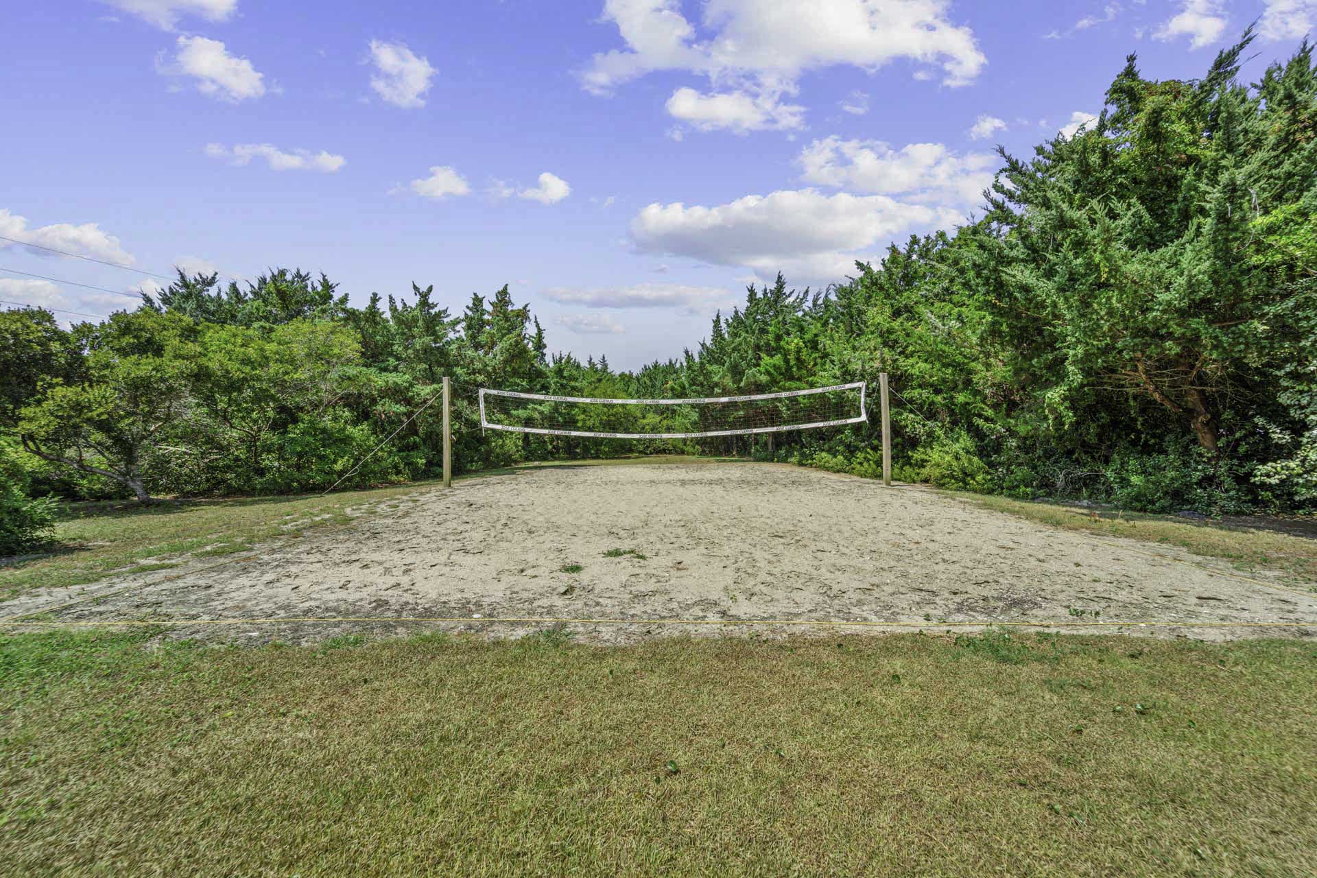 Surf Or Sound Realty 1243 September Breeze Volleyball