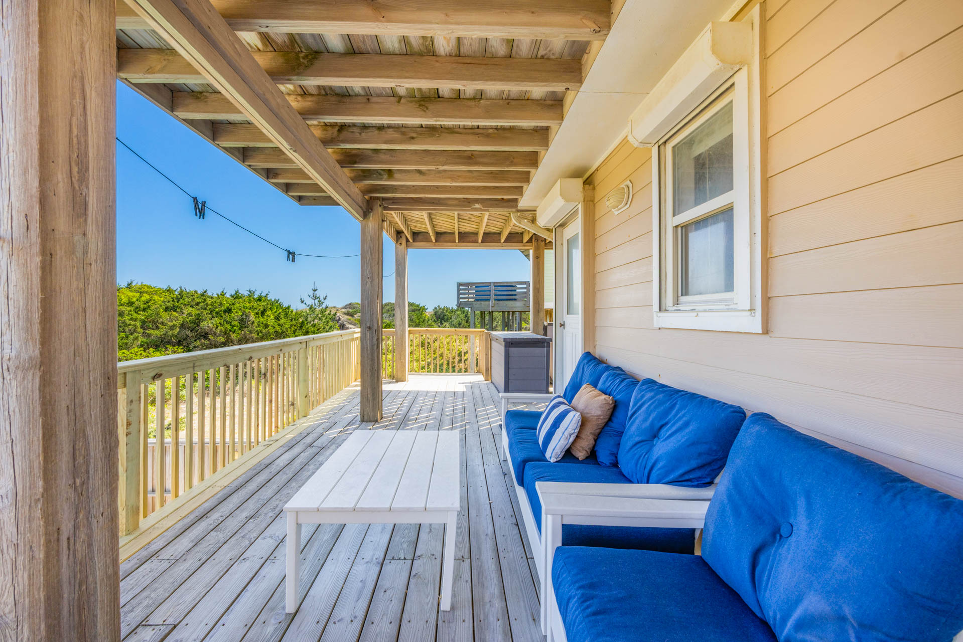 Surf Or Sound Realty 636 Changes In Attitude Avon Deck 3