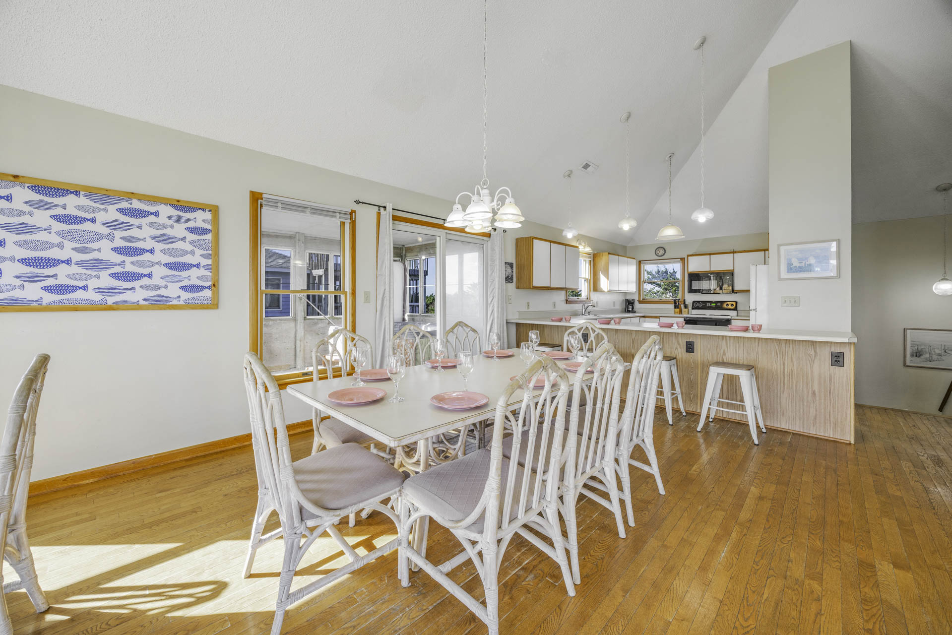 Surf Or Sound Realty 753 Longview Dining Area 5