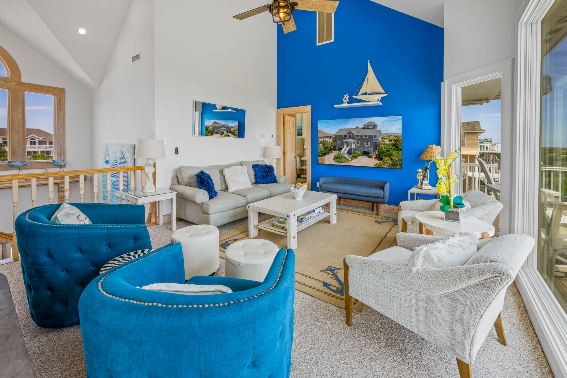 Surf Or Sound Realty 1040 Dolphin's Watch Great Room 3