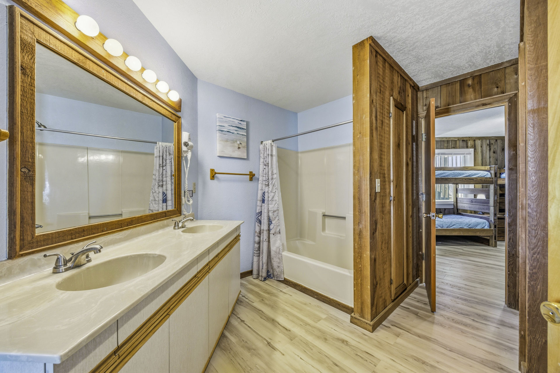 Surf Or Sound Realty 1222 Beachfront Bliss Bedroom 3 4