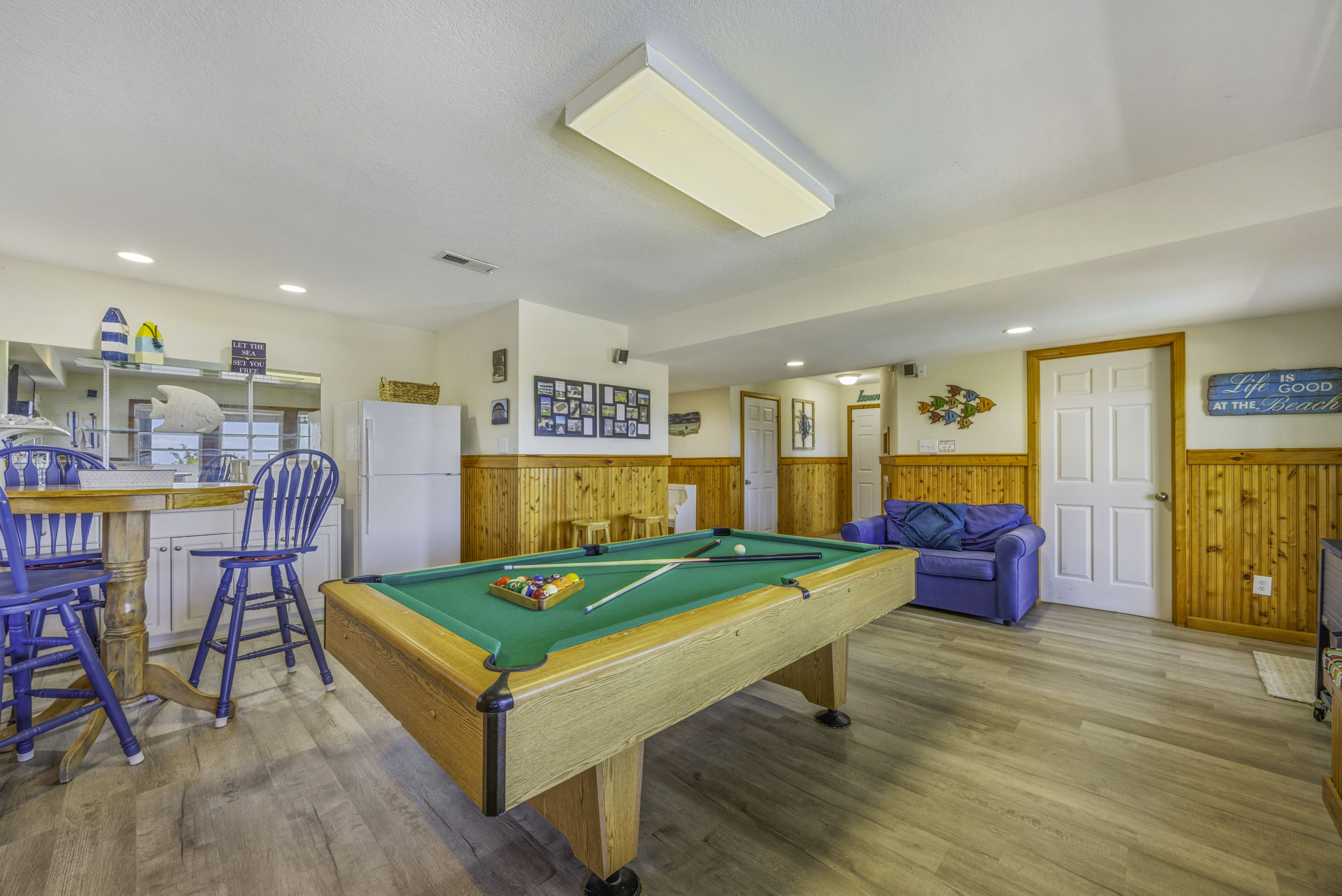 Surf Or Sound Realty 339 Salvo Sunsets Game Room 4