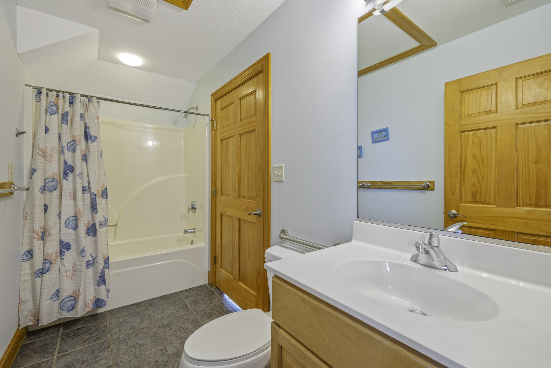 Surf Or Sound Realty 369 Sea Mist Bedroom 3 2