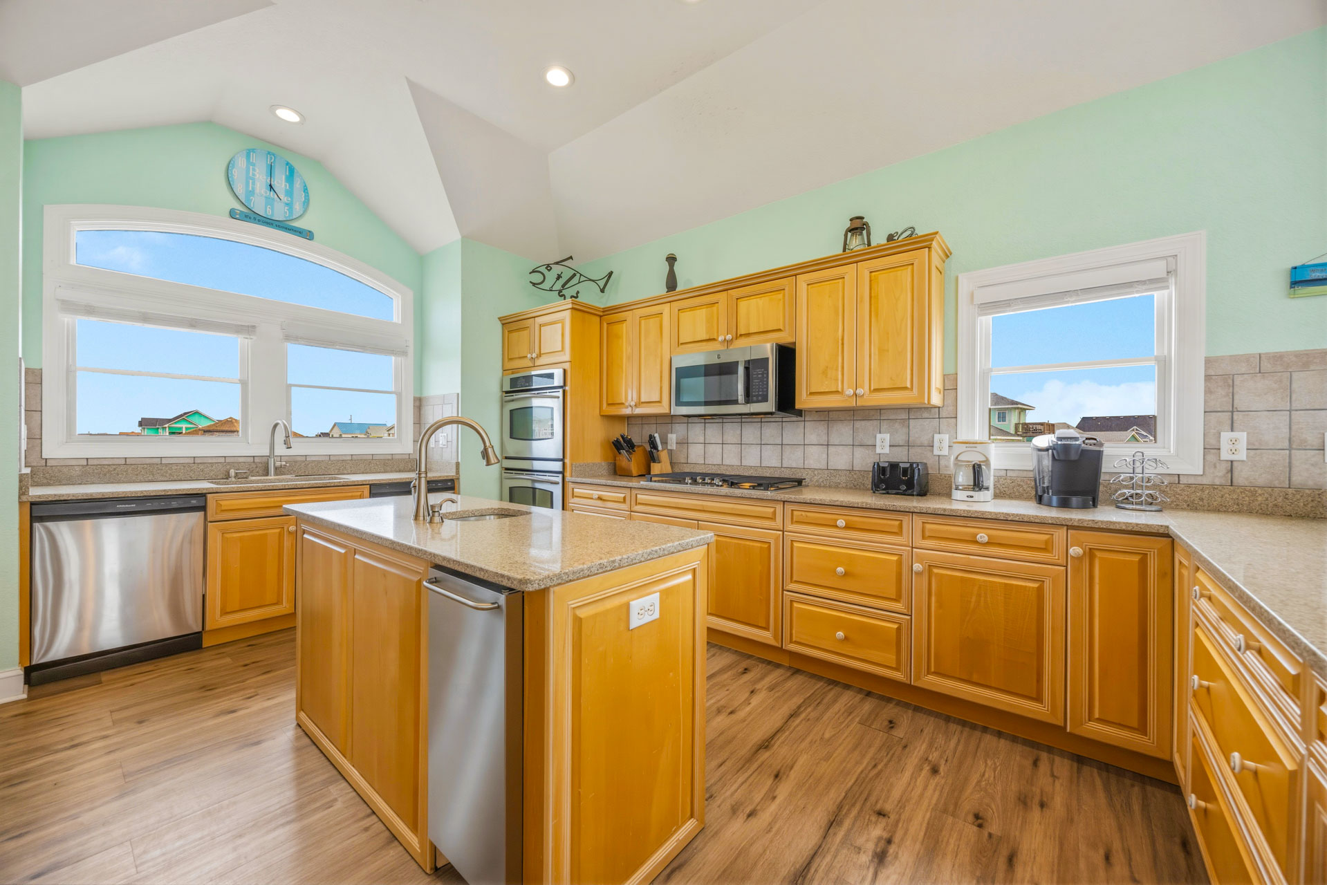 Surf Or Sound Realty 1253 Ocean Rush Kitchen 1