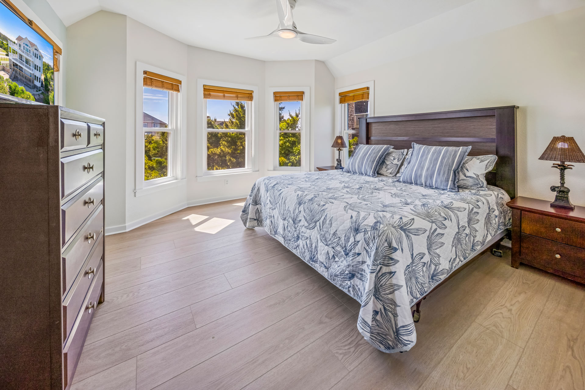 Surf Or Sound Realty 330 Legasea Bedroom 4 1