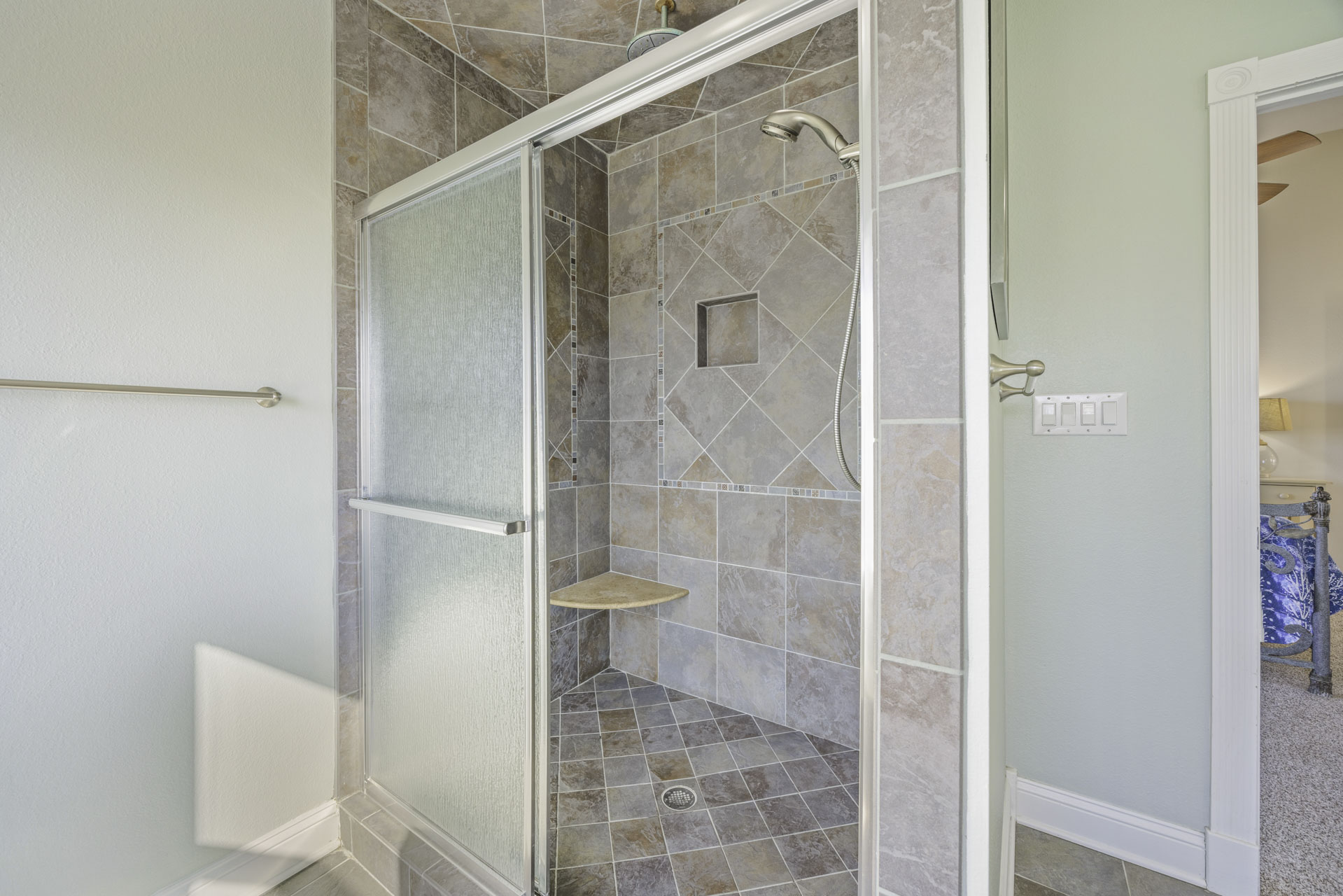 Surf Or Sound Realty 575 Rodanthe Paradise Bedroom 1 2