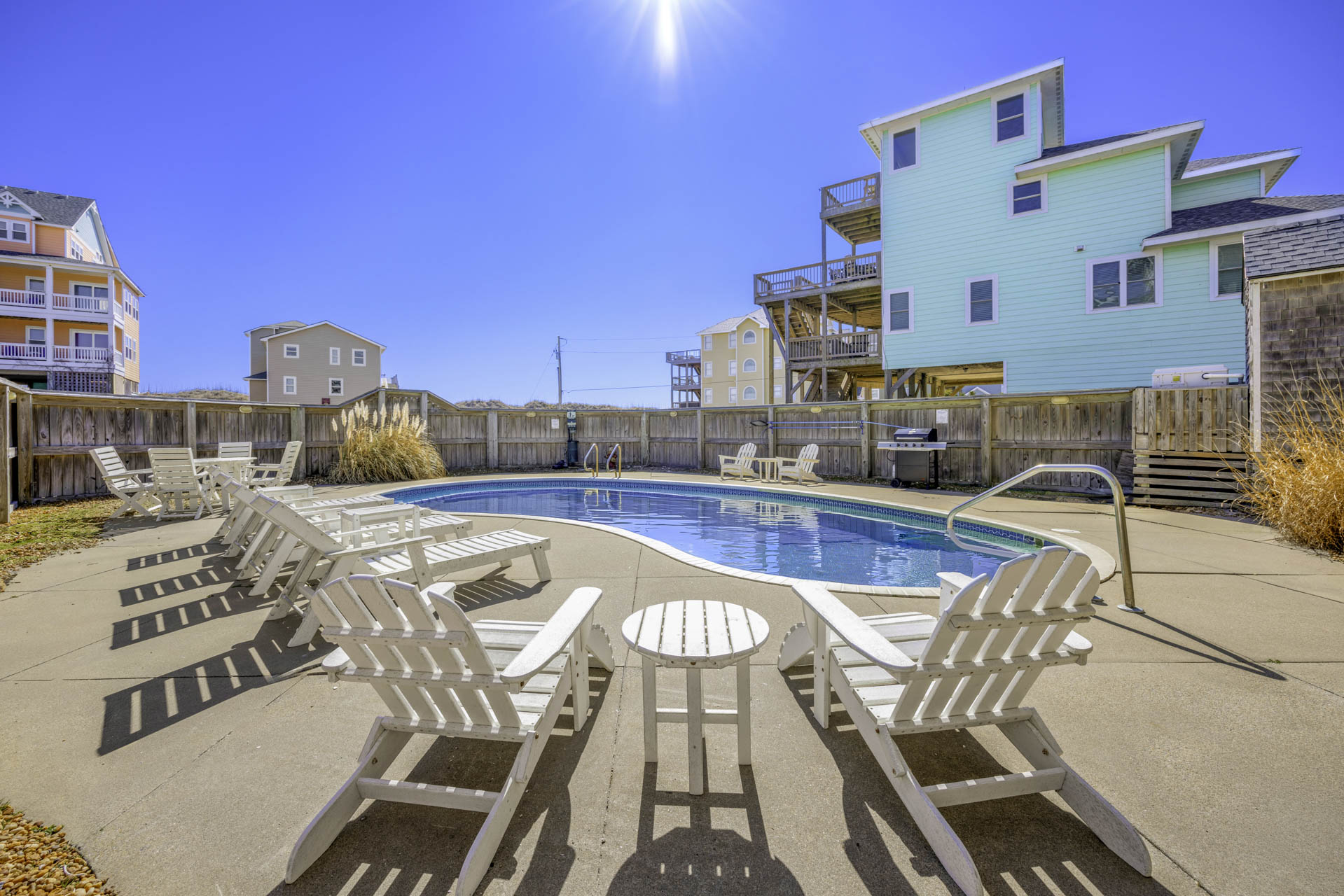 Surf Or Sound Realty 1232 Hatteras Memories Pool Area 3