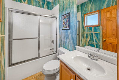 Surf Or Sound Realty 925 Southern Sol Bedroom 1 3