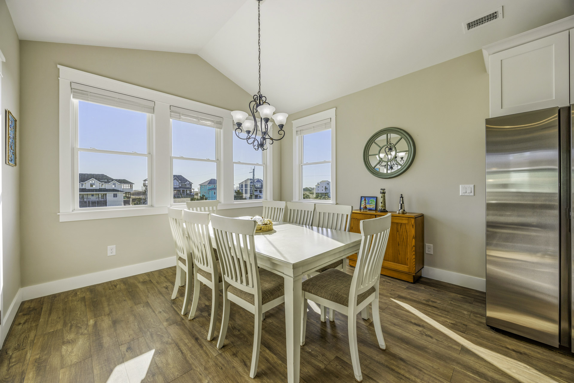 Surf Or Sound Realty 1240 Coastal Breeze Dining Area 1