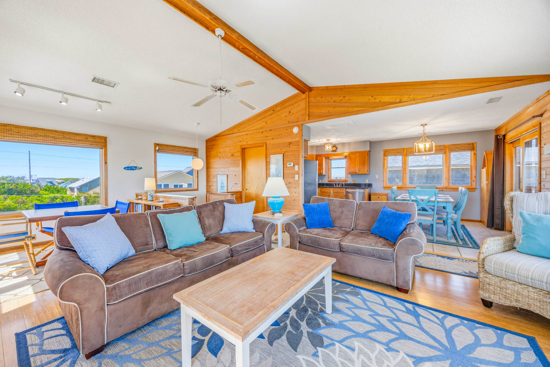 Surf Or Sound Realty 41 Big Sky Great Room 3