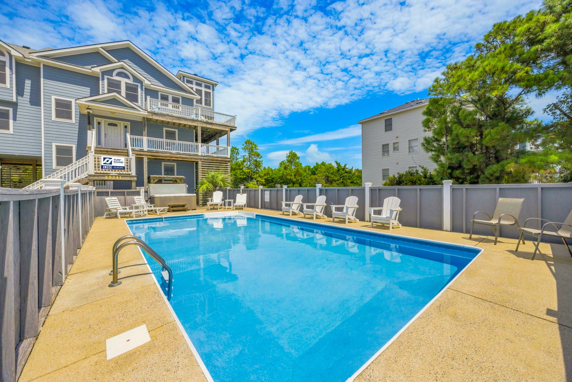 Surf Or Sound Realty 1259 The Annapolitan Pool Area 5