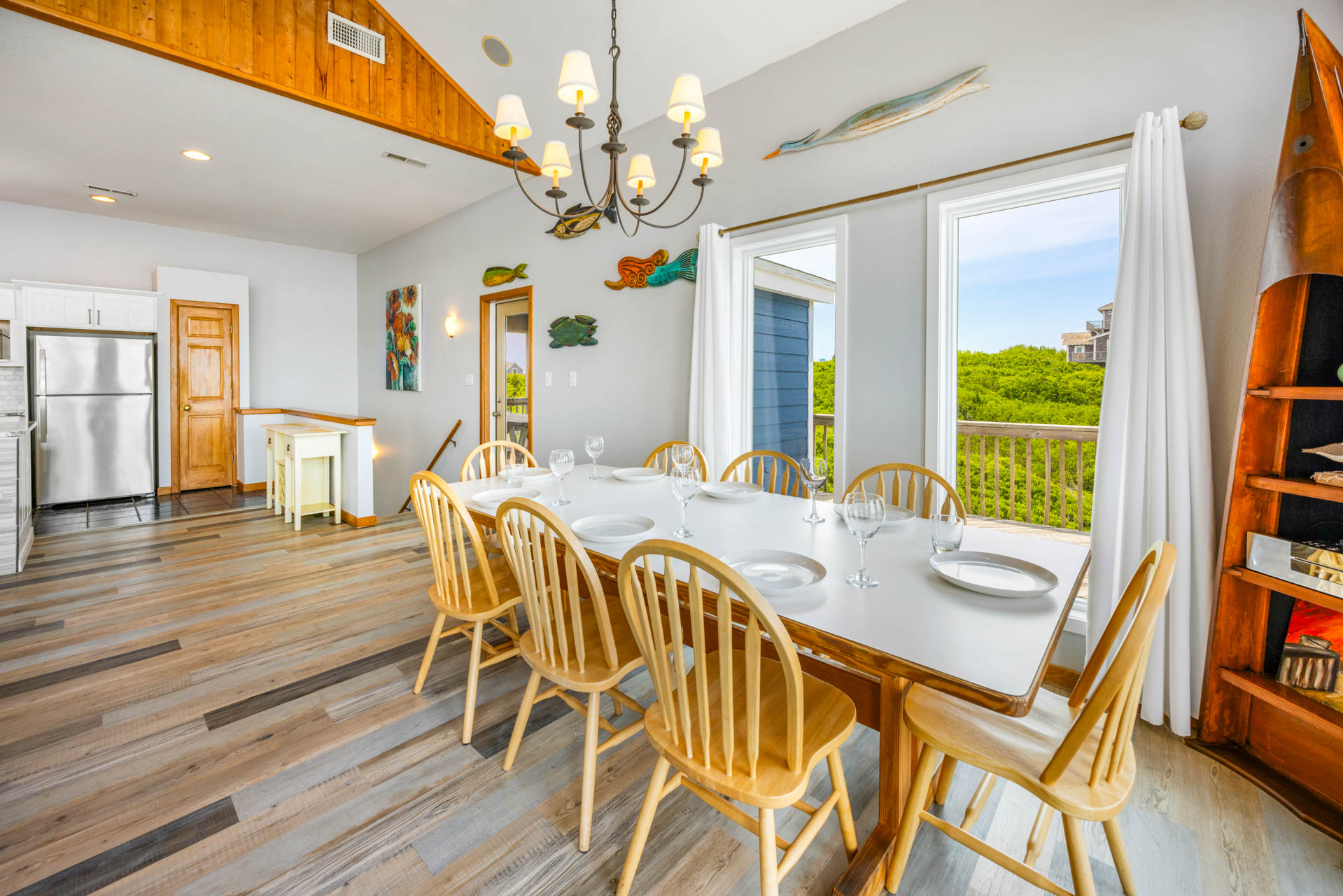 Surf Or Sound Realty 235 Sounds Good Dining Area 1