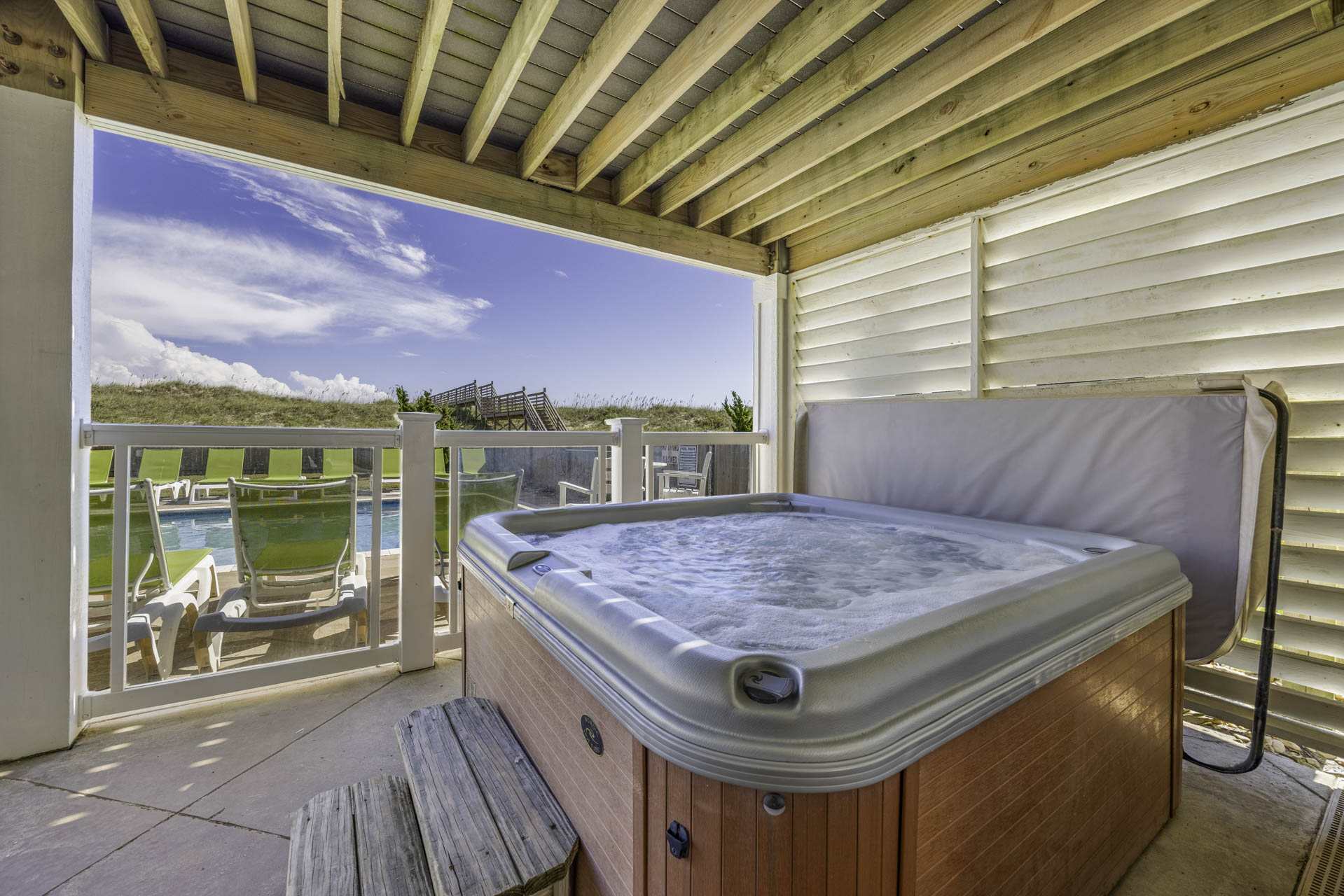 Surf Or Sound Realty 866 Wa Hoo Hatteras Hot Tub