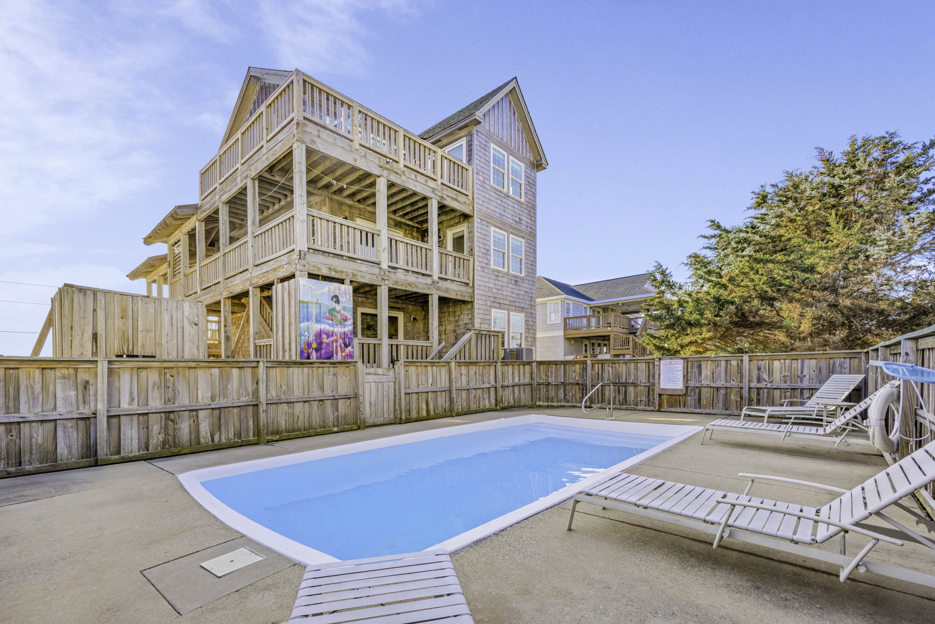 Surf Or Sound Realty 902 Triple Fins Pool Area 3