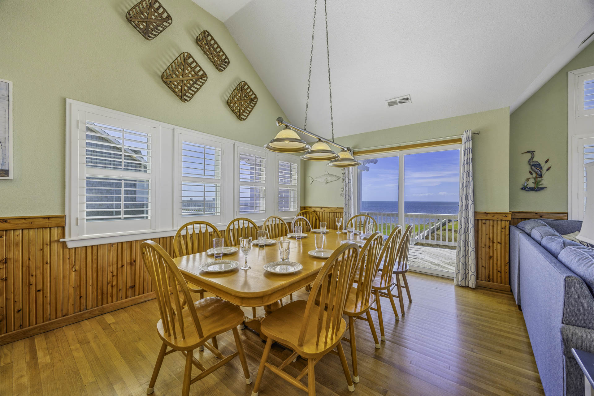 Surf Or Sound Realty 339 Salvo Sunsets Dining Area 2