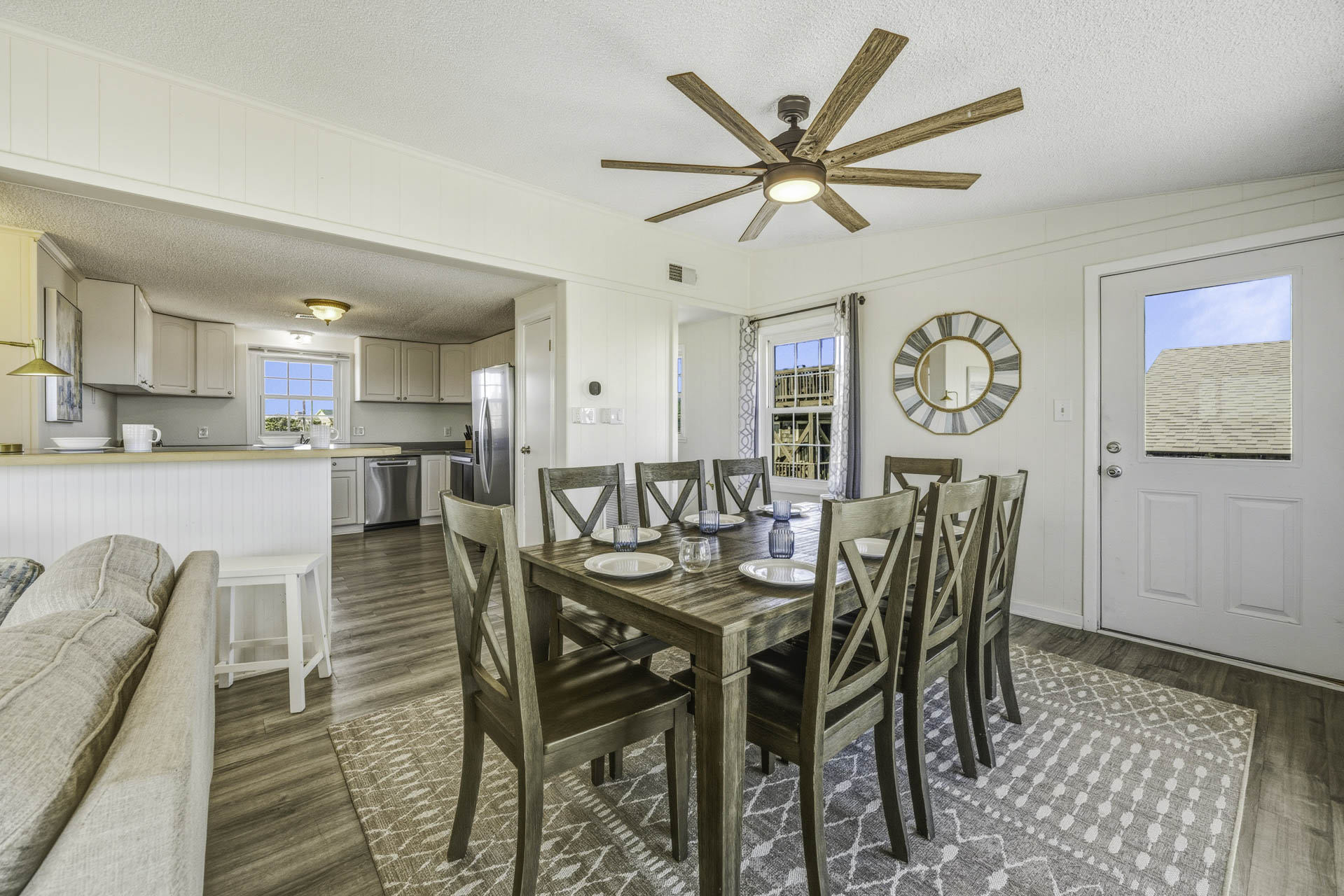 Surf Or Sound Realty 1229 Kinnakeet Dunes Dining Area 4