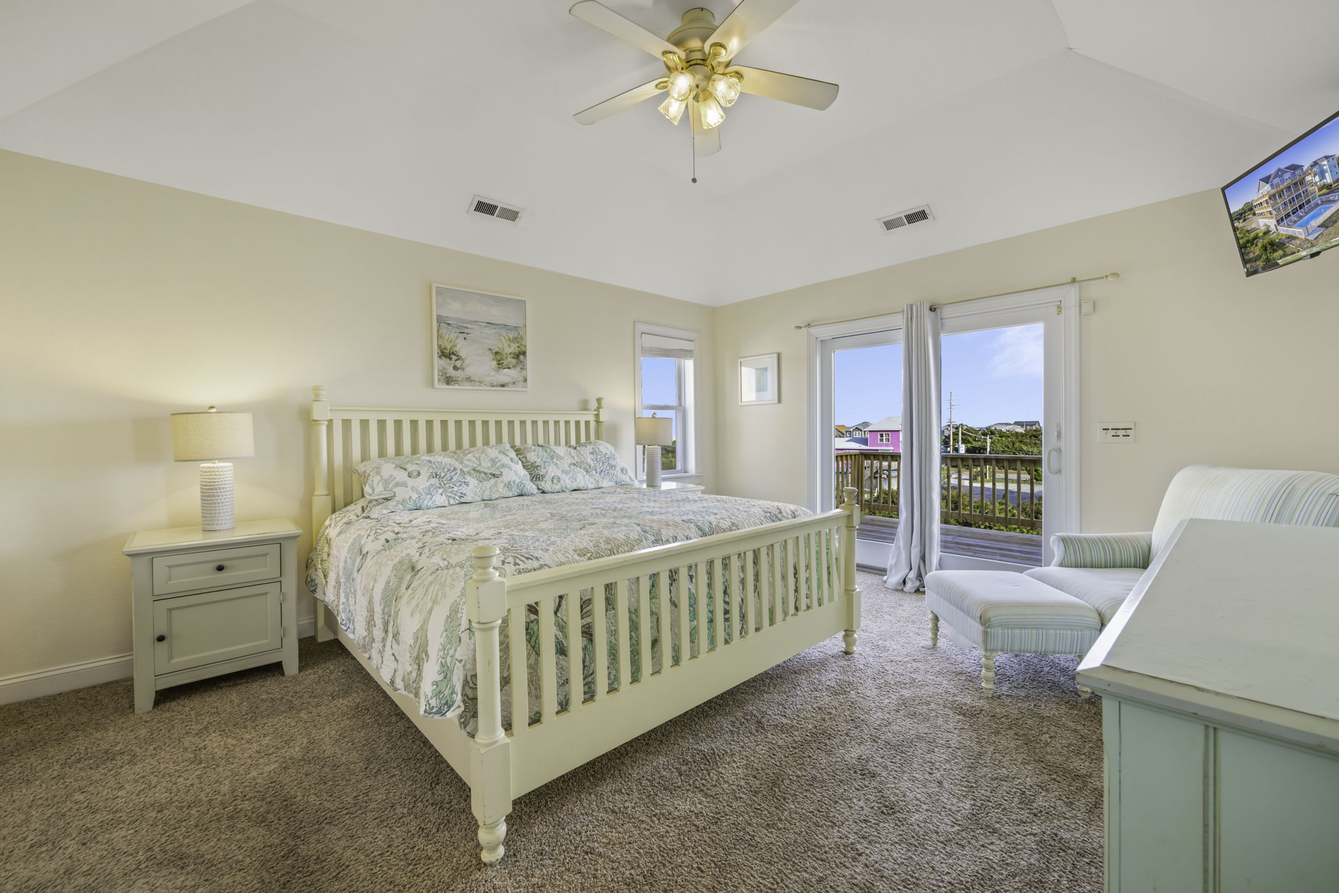 Surf Or Sound Realty 687 The Scotch Retreat Bedroom 1 1