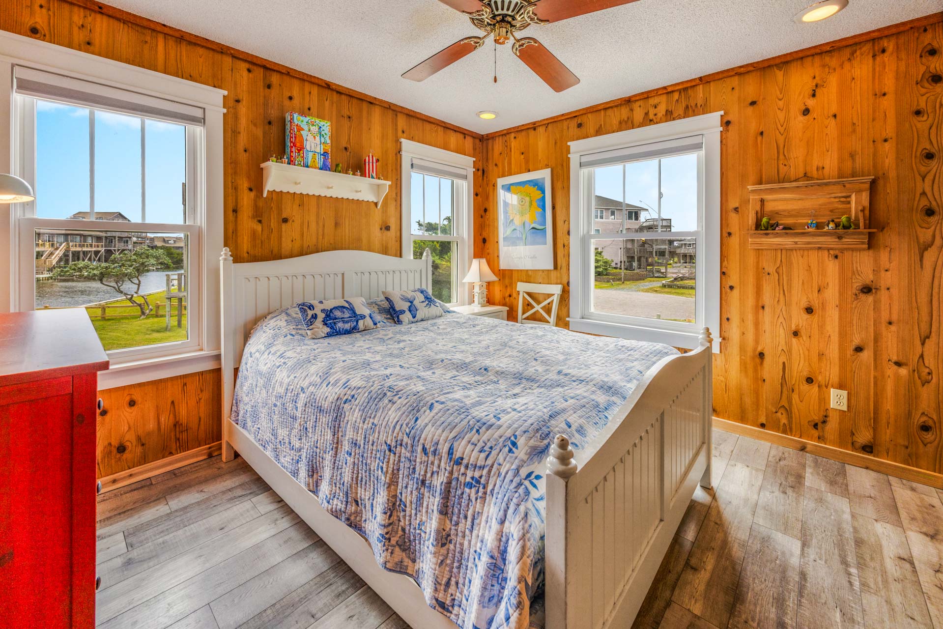 Surf Or Sound Realty 276 Penguin Point Bedroom 2 1