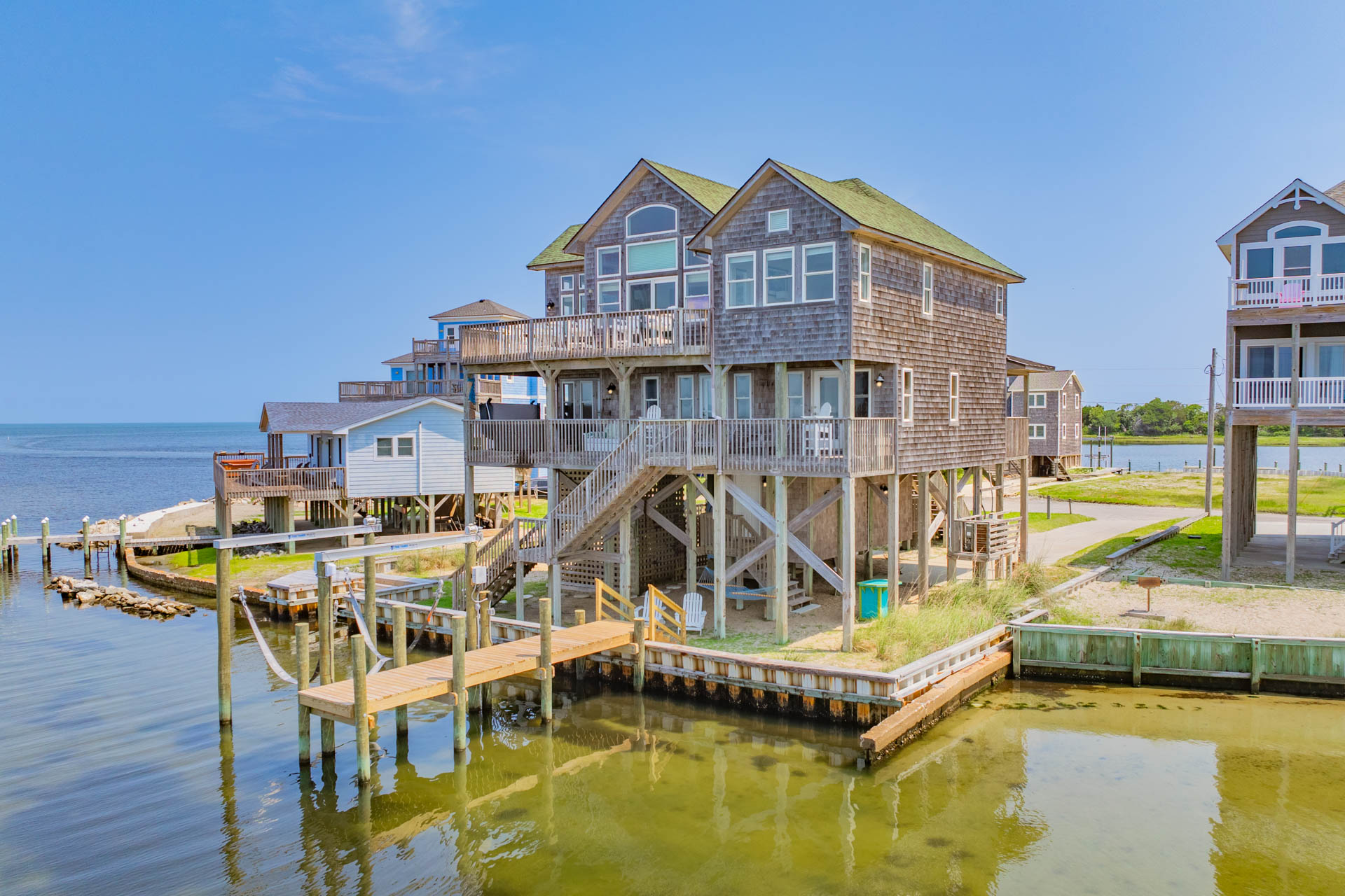 Surf Or Sound Realty 1211 Frisco's Watch Exterior 8