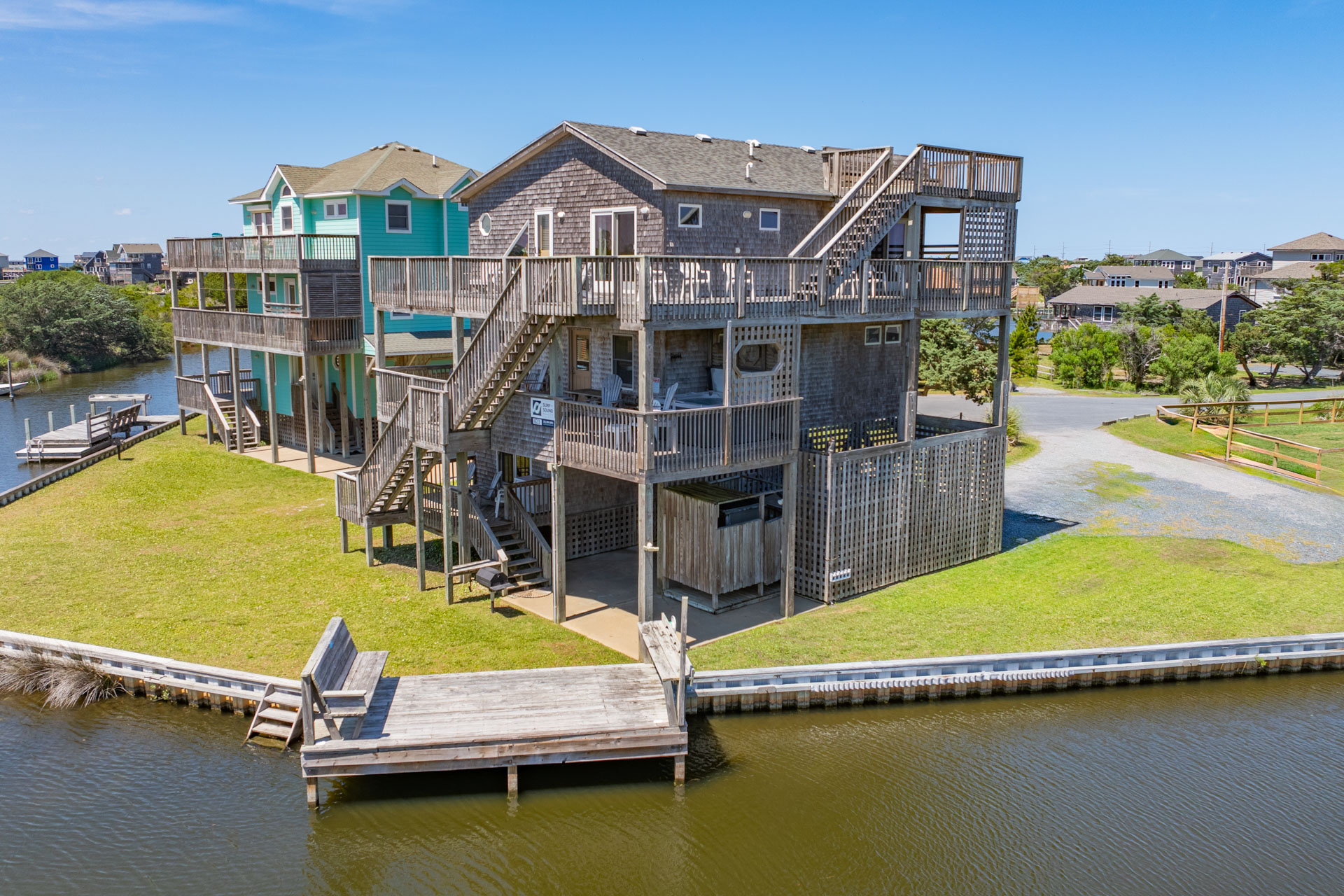 Surf Or Sound Realty 623 Castn Crew Exterior 3