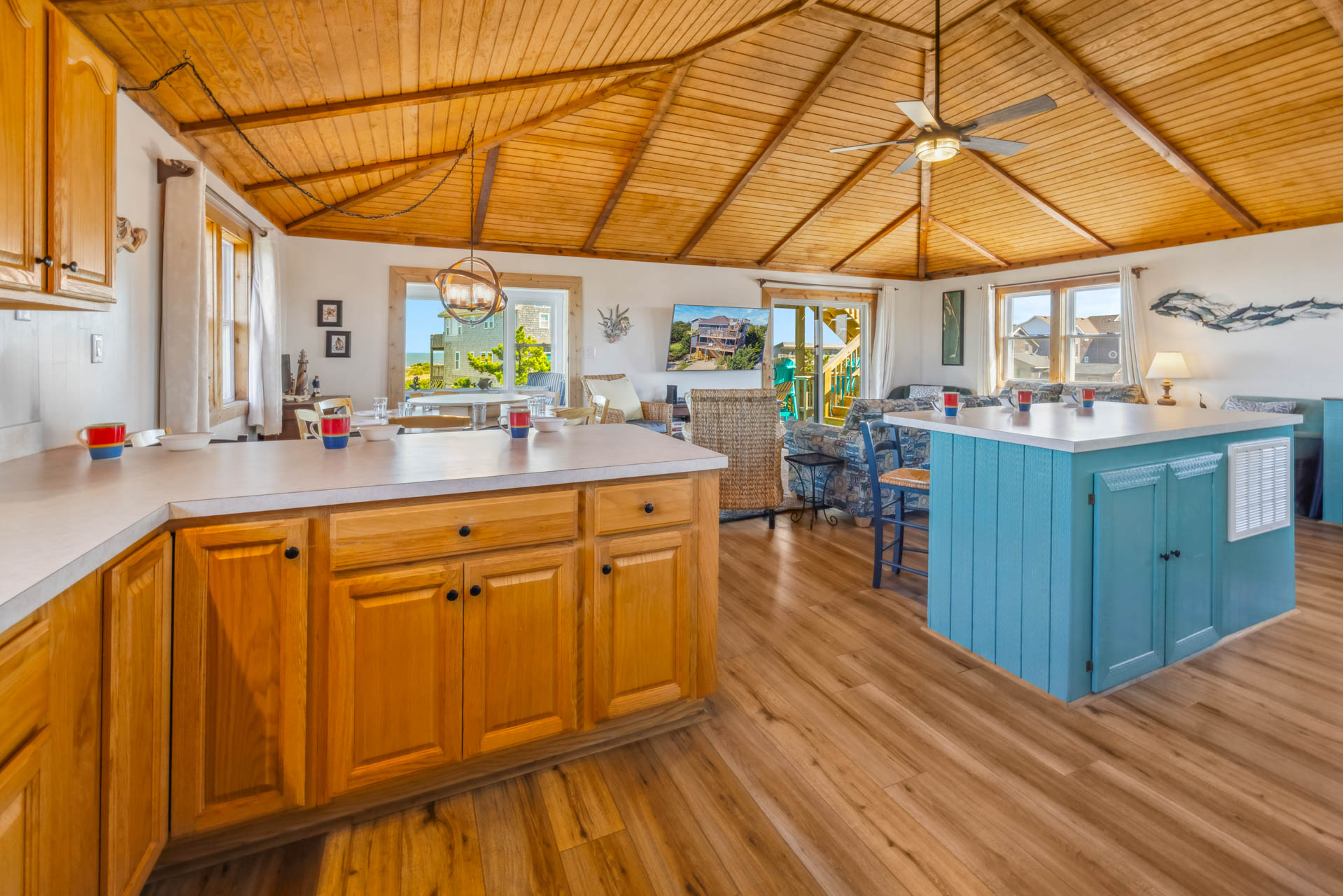 Surf Or Sound Realty 1119 Beach Jam'n Kitchen 2