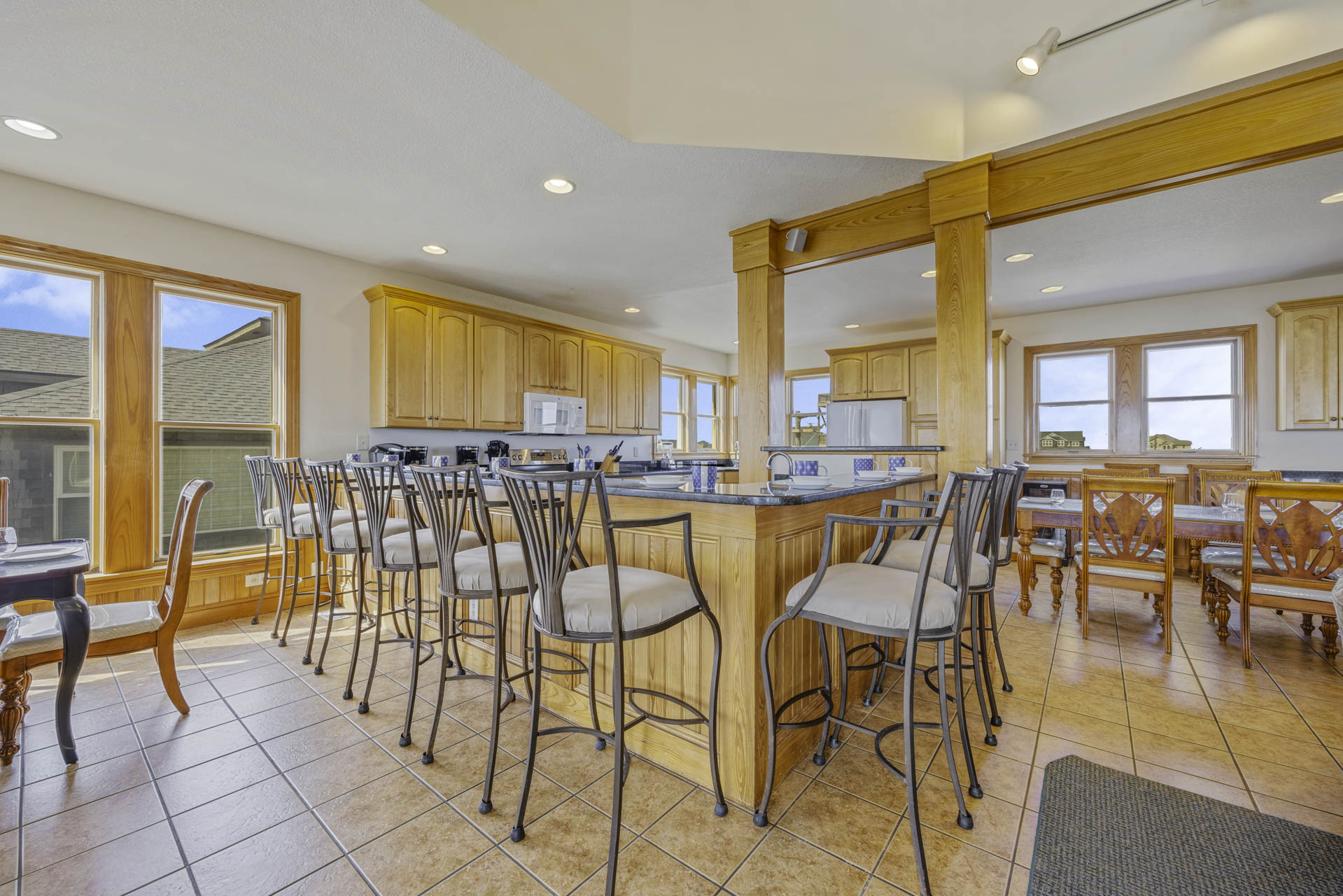 Surf Or Sound Realty 368 Sea Whisper Kitchen 1