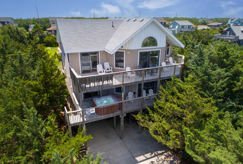 Summer's Wind Salvo 148 Surf or Sound