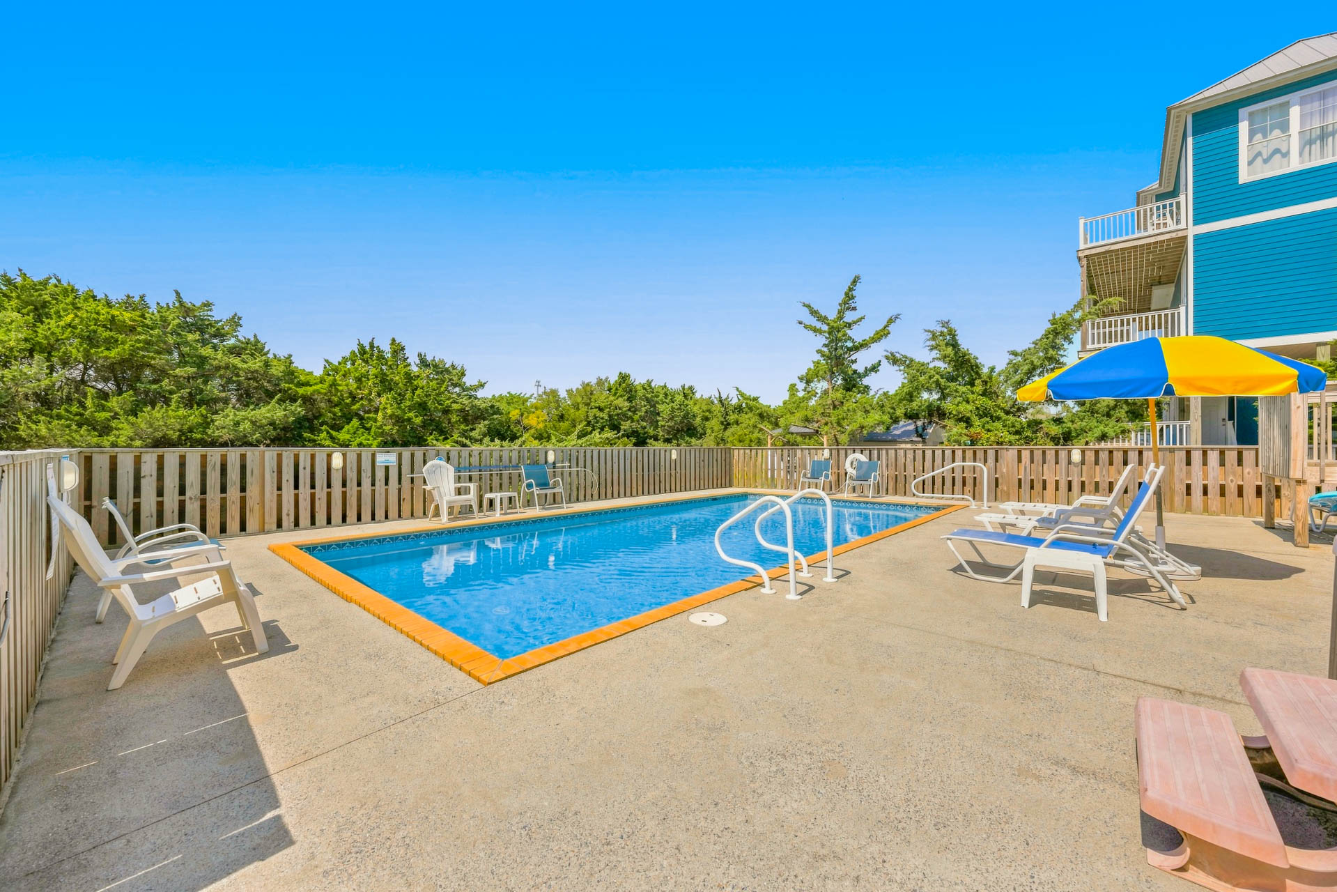 Surf Or Sound Realty 868 Forever Sunshine Pool Area 4