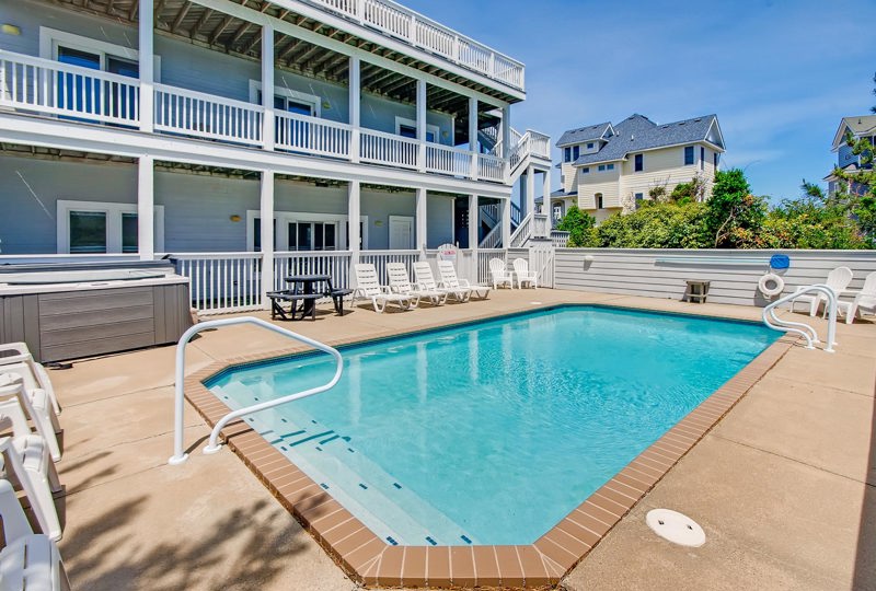 Avon Sea Breeze 600 Surf or Sound