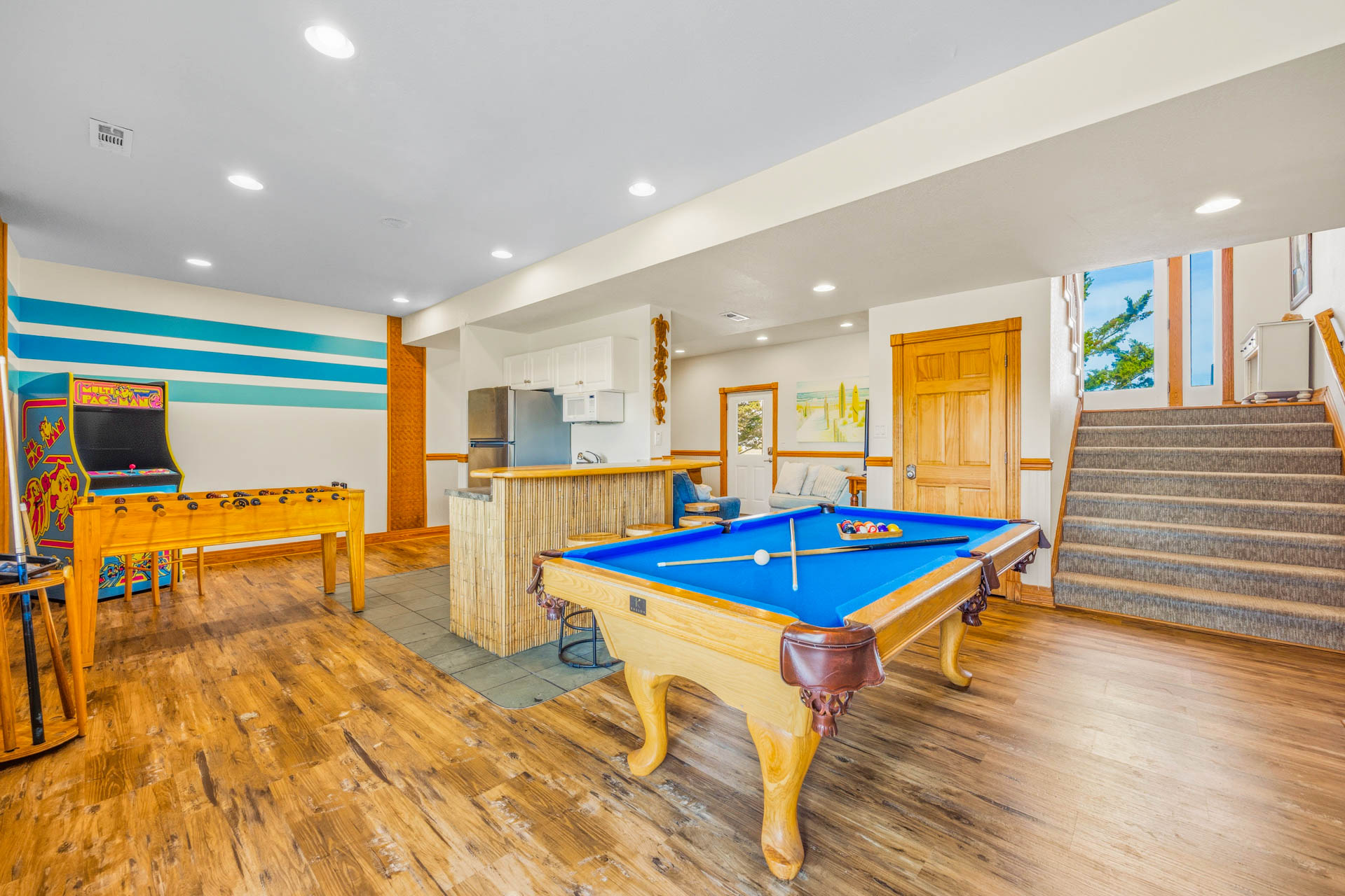 Surf Or Sound Realty 1126 Splash Landing Game Room 4