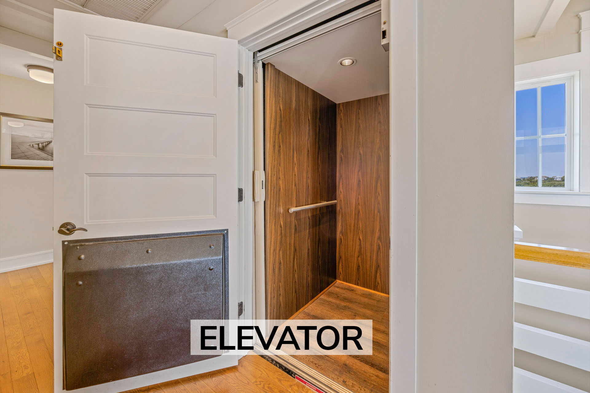 Surf Or Sound Realty 866 Wa Hoo Hattera Elevator Label