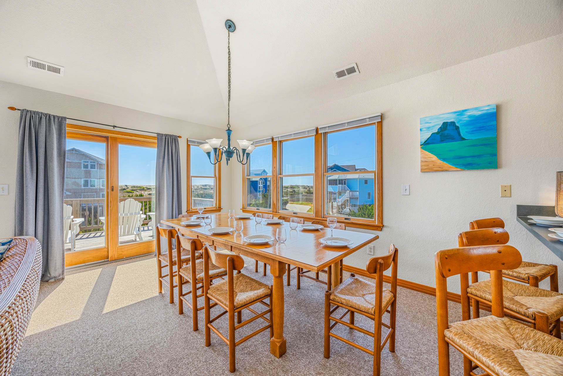 Surf Or Sound Realty 767 Beachcomber Dining Area 1