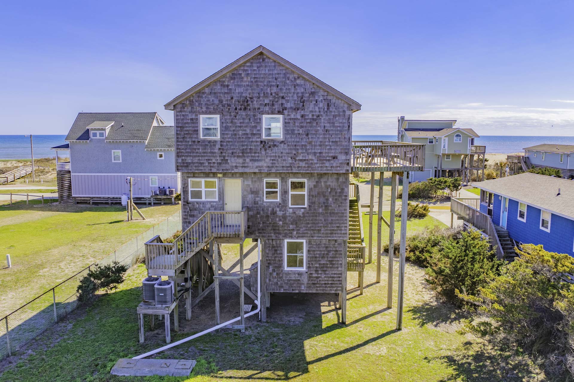 Surf Or Sound Realty 1100 Makin Waves Exterior 7