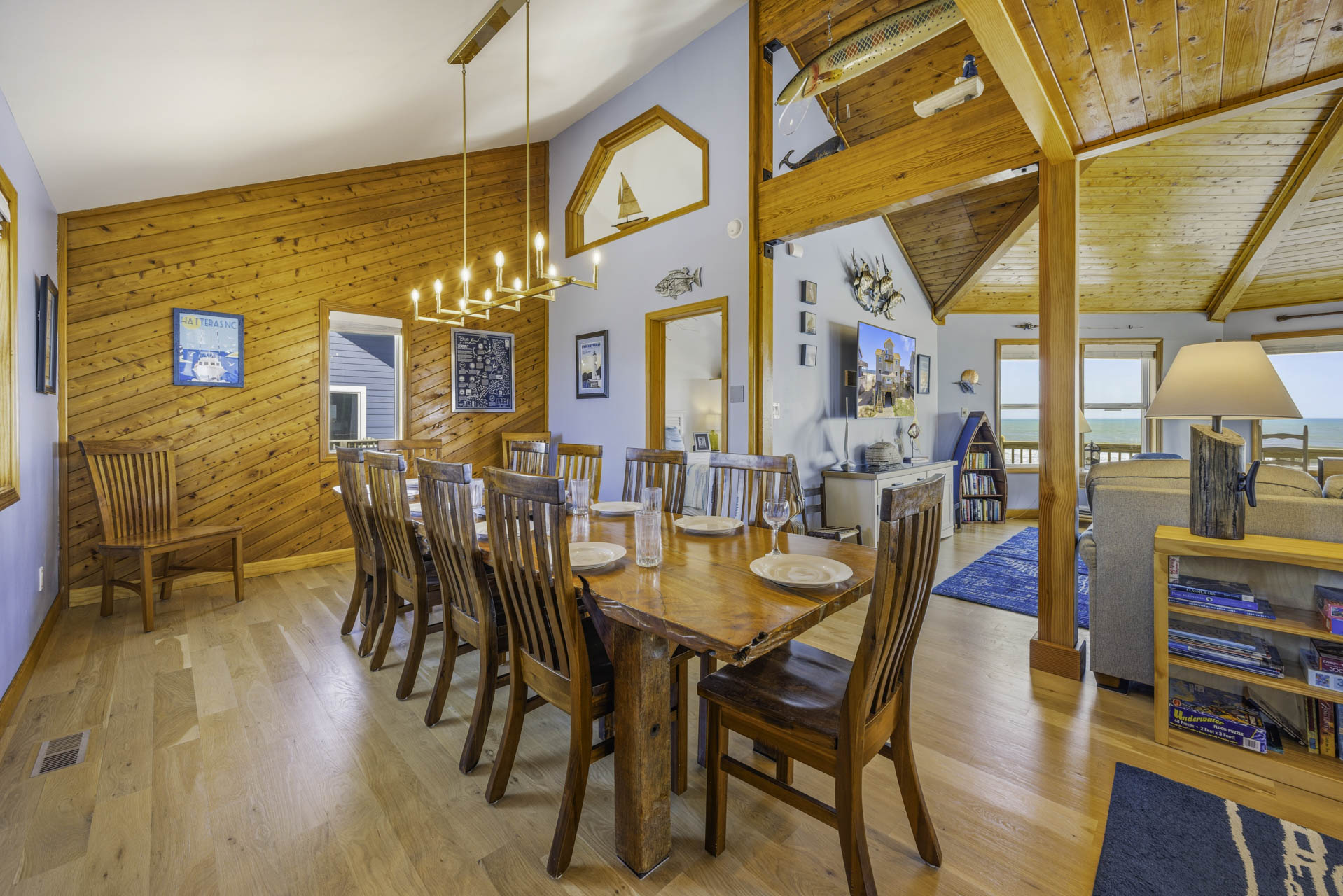 Surf Or Sound Realty 1025 Pflueger's Lure Dining Area 1