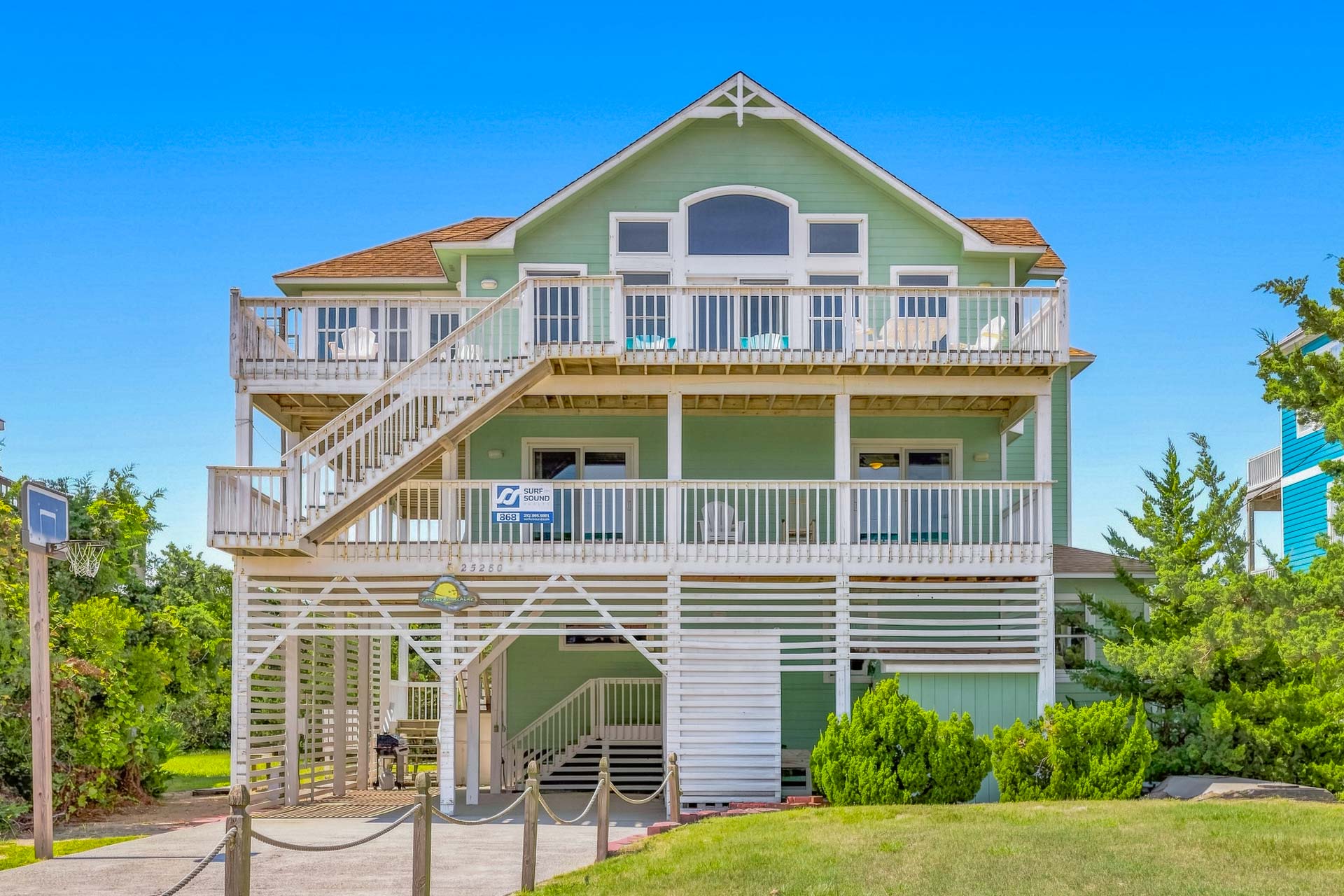 Surf Or Sound Realty 868 Forever Sunshine Exterior 1