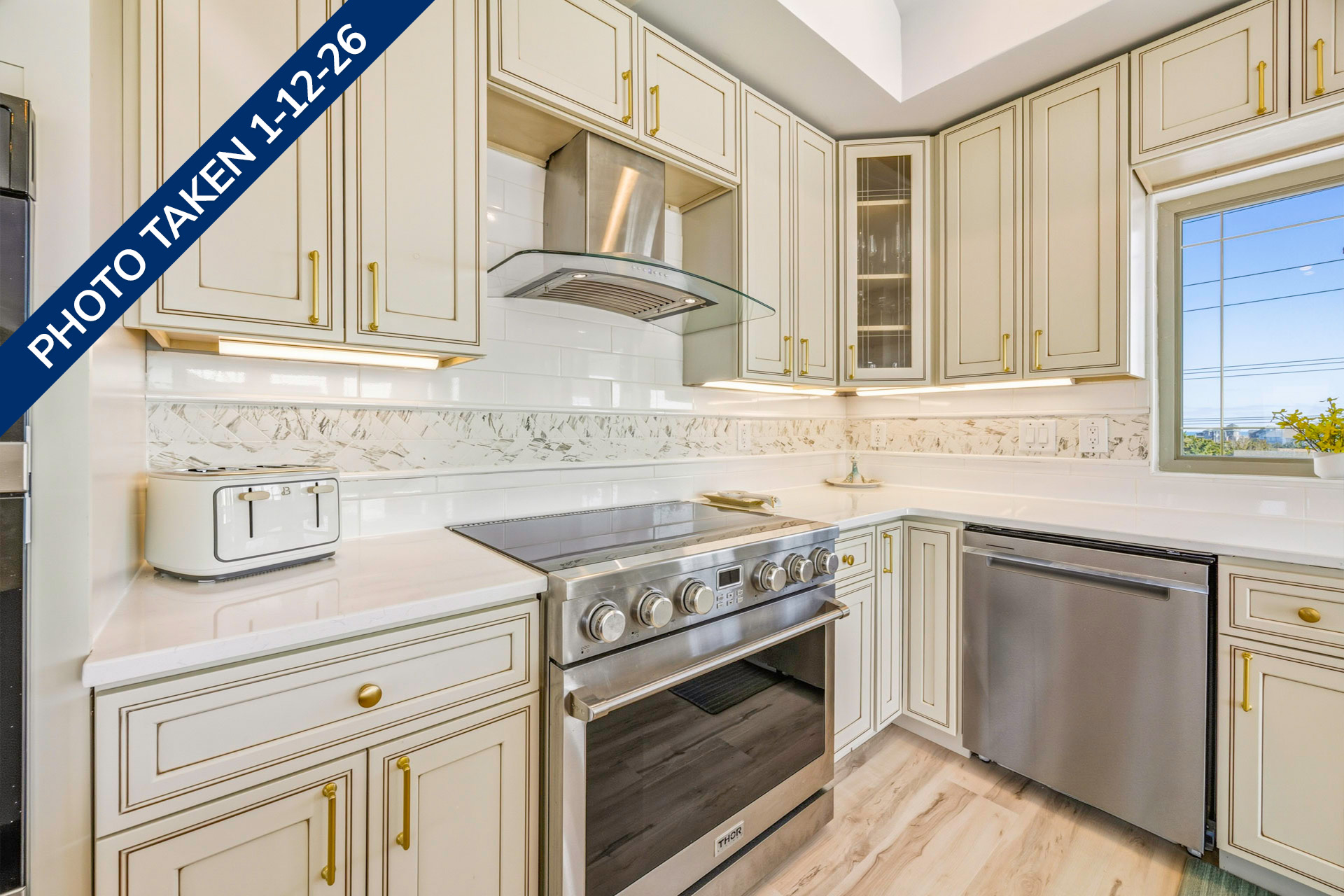 Surf Or Sound Realty 1238 TBD Kitchen 5 Date